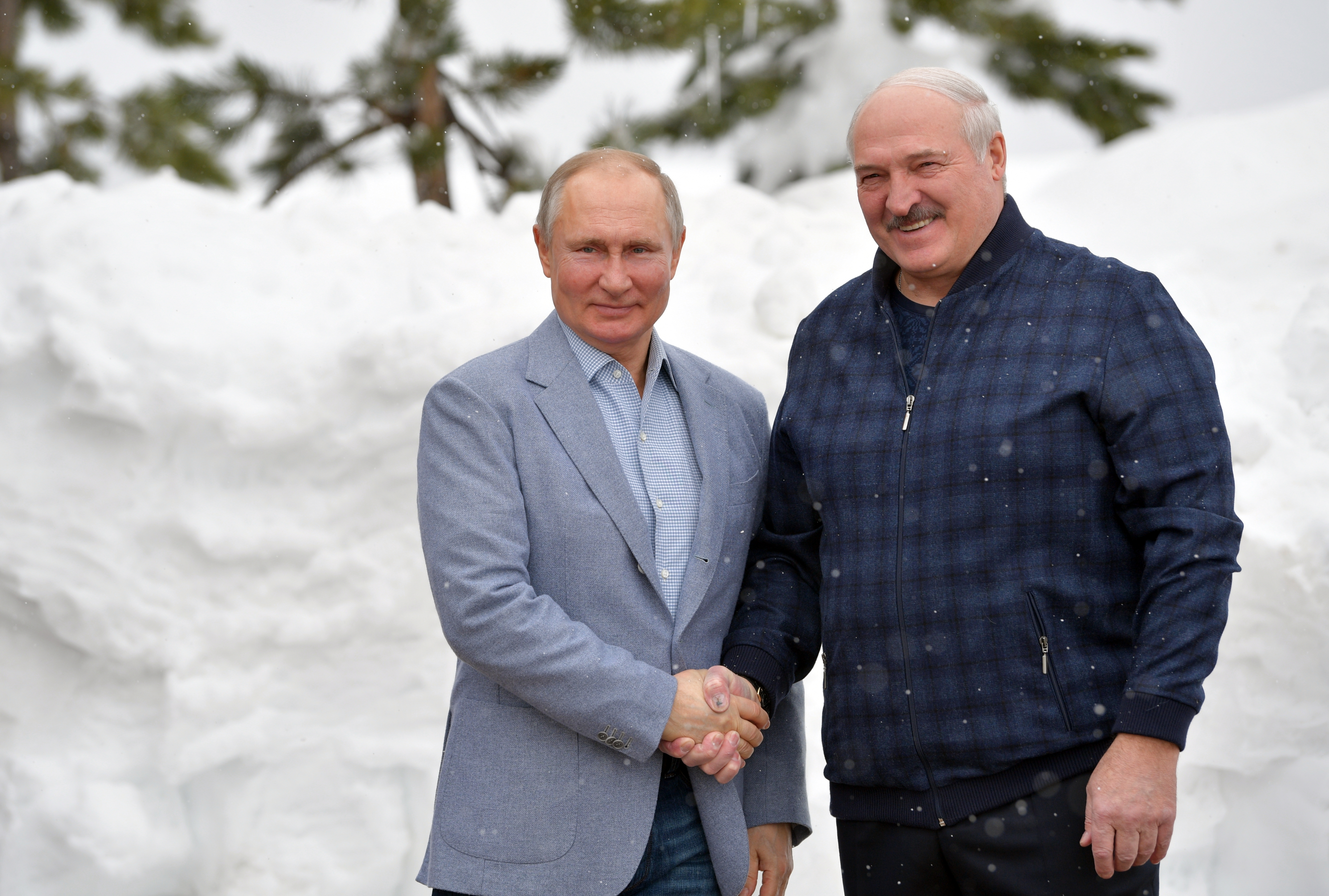 Russian President Vladimir Putin and Belarusian President Alexander Lukashenko meet in Sochi