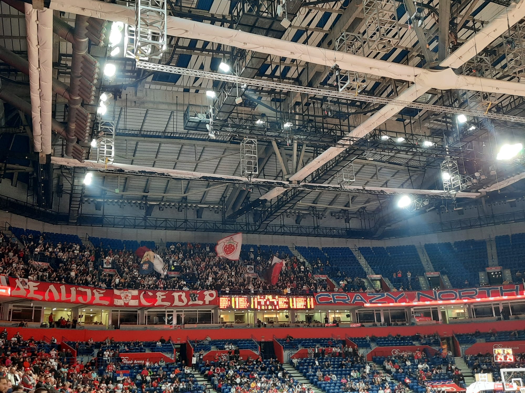 1634145893-Zvezda-Zalgiris-tribine.jpeg