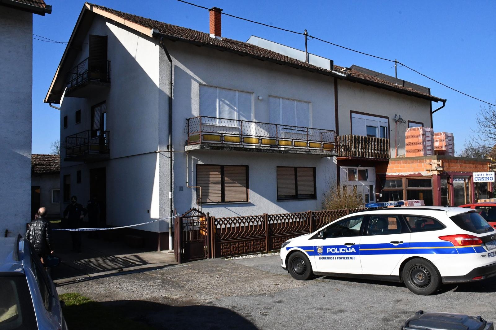 23.02.2021., Ruscica - U obiteljskoj kuci u Ruscici pokraj Slavonskog Broda dogodilo se ubojstvo, sin je navodno ubio oca. U tijeku je ocevid.
Photo: Ivica Galovic/PIXSELL