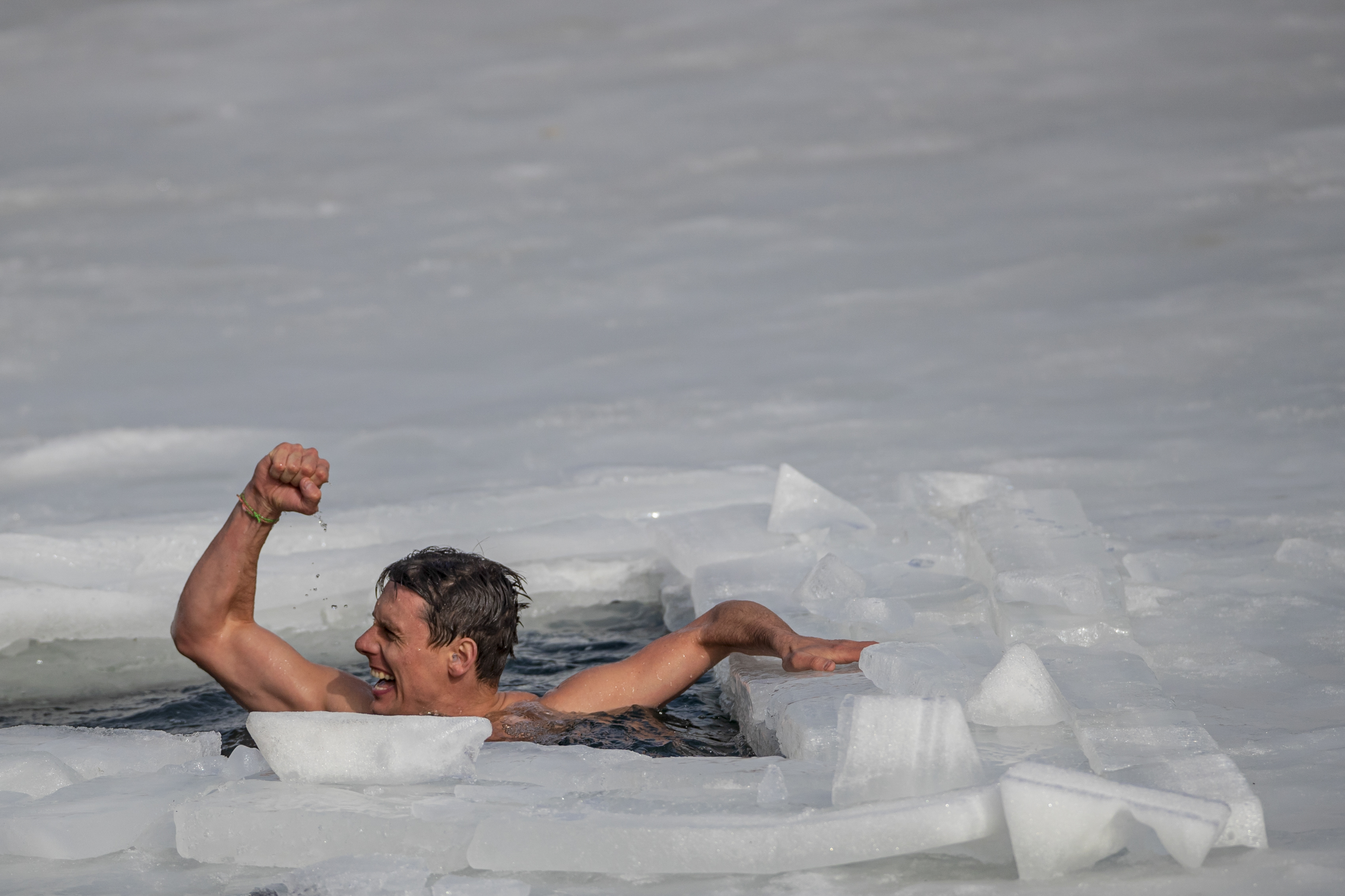 Czech freediver David Vencl attempts Guinness record in swimming under ice