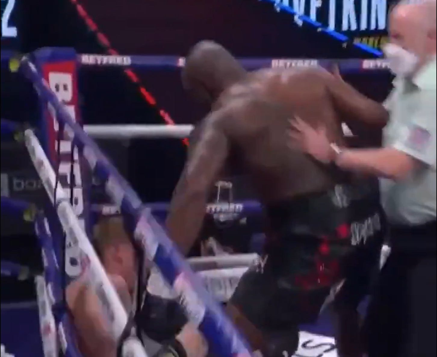 Nokaut Vajt Povetkin