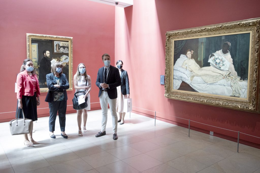 Ministarka kulture Maja Gojković, direktorka Orseja Lorens de Kar