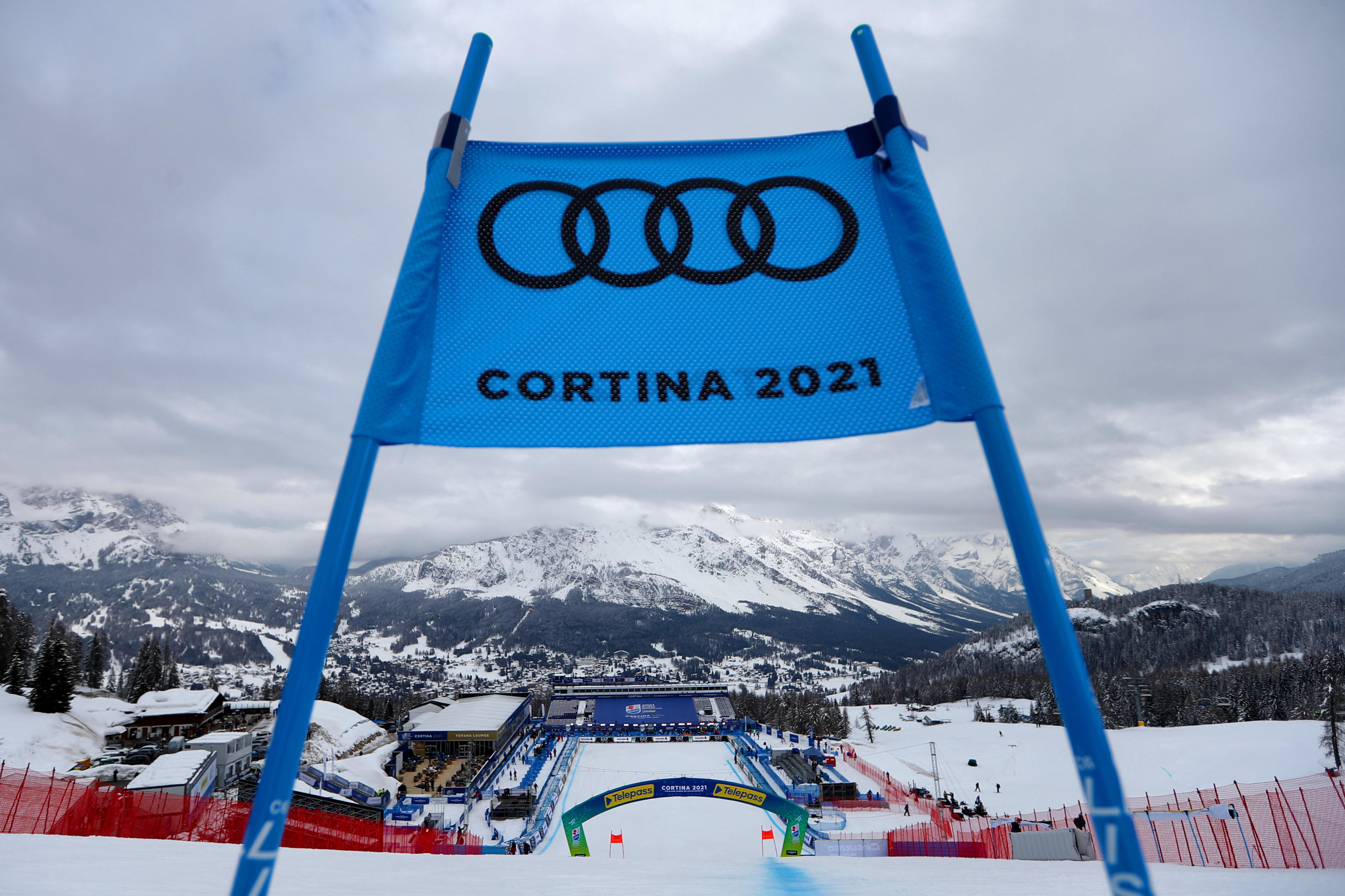epa08998686 A general view of the finish area at the 2021 FIS Alpine Skiing World Championships in Cortina d'Ampezzo, Italy, 09 February 2021.  EPA-EFE/ANDREA SOLERO