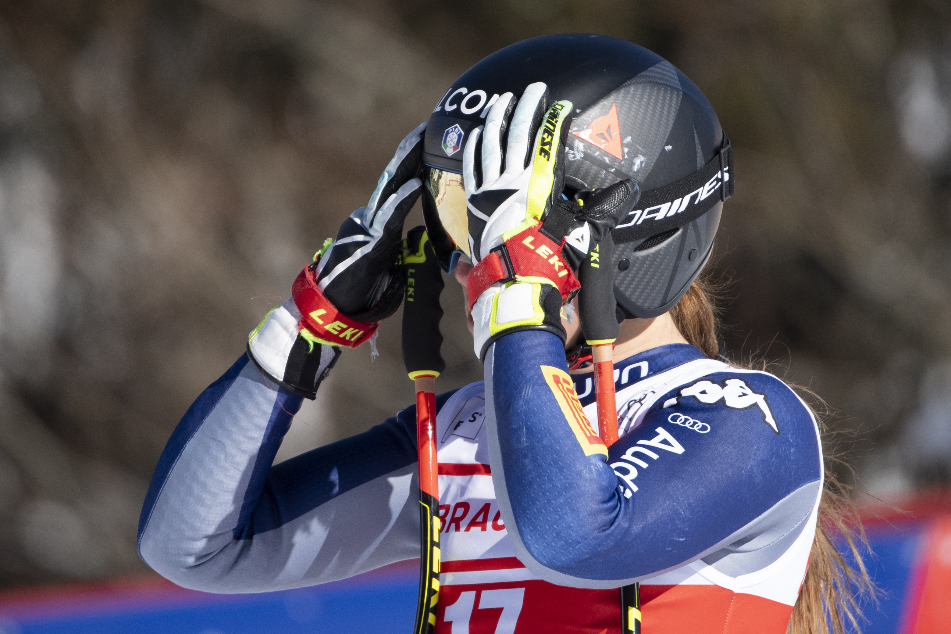 epa08961868 Italy's Sofia Goggia reacts in the finish area during the Women's Super G race at the FIS Alpine Skiing World Cup in Crans-Montana, Switzerland, 24 January 2021.  EPA-EFE/ALESSANDRO DELLA VALLE