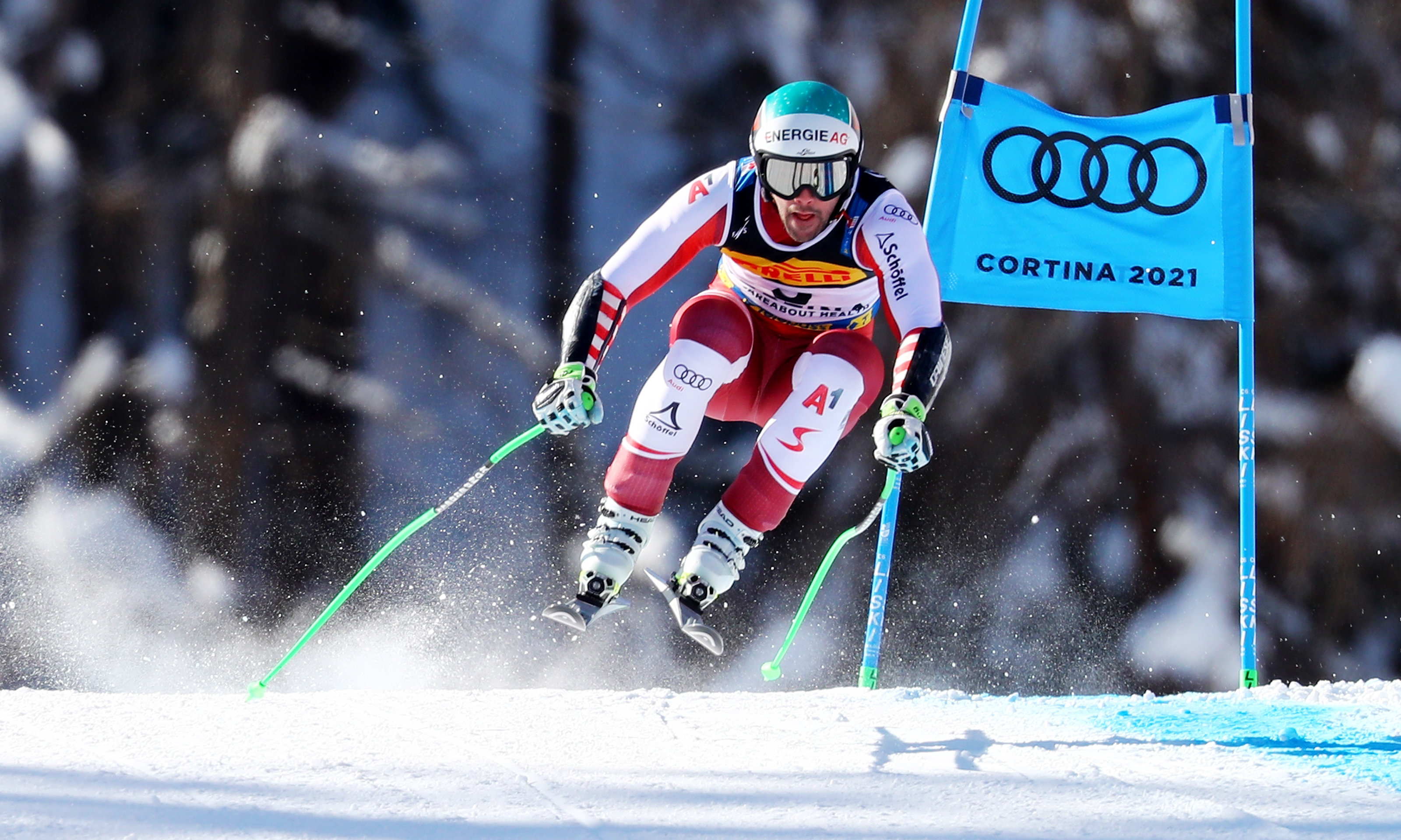 epa09003844 Vincent Kriechmayr of Austria in action during the Men's Super G race at the Alpine Skiing World Championships in Cortina d'Ampezzo, Italy, 11 February 2021.  EPA-EFE/ANDREA SOLERO