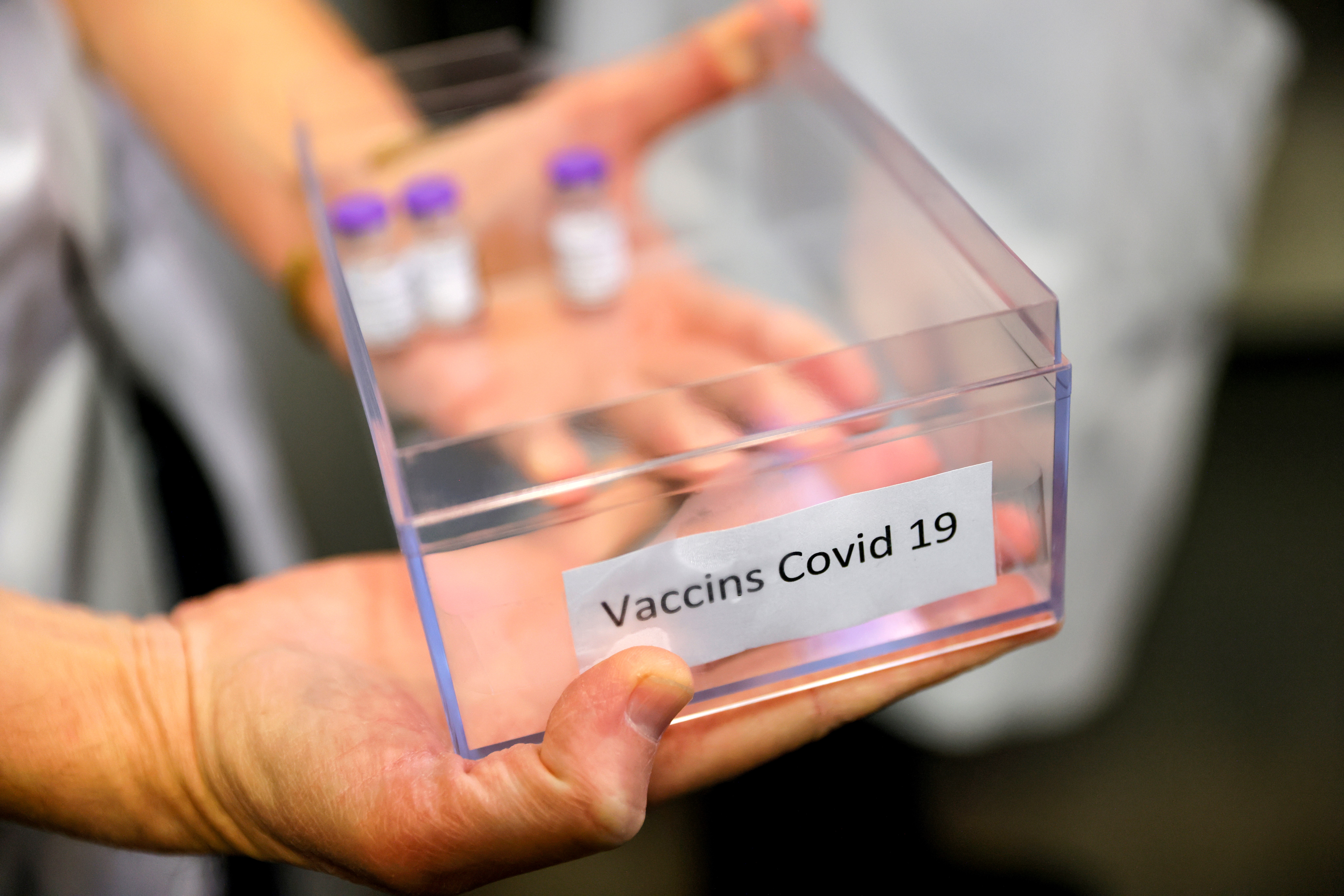 COVID-19 vaccination campaign in France vakcinacija