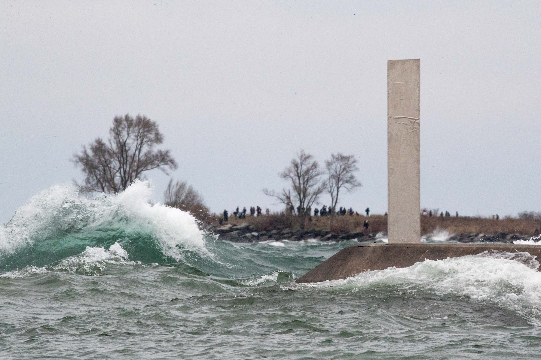Secoond Monolith Appears in Toronto New Years Day