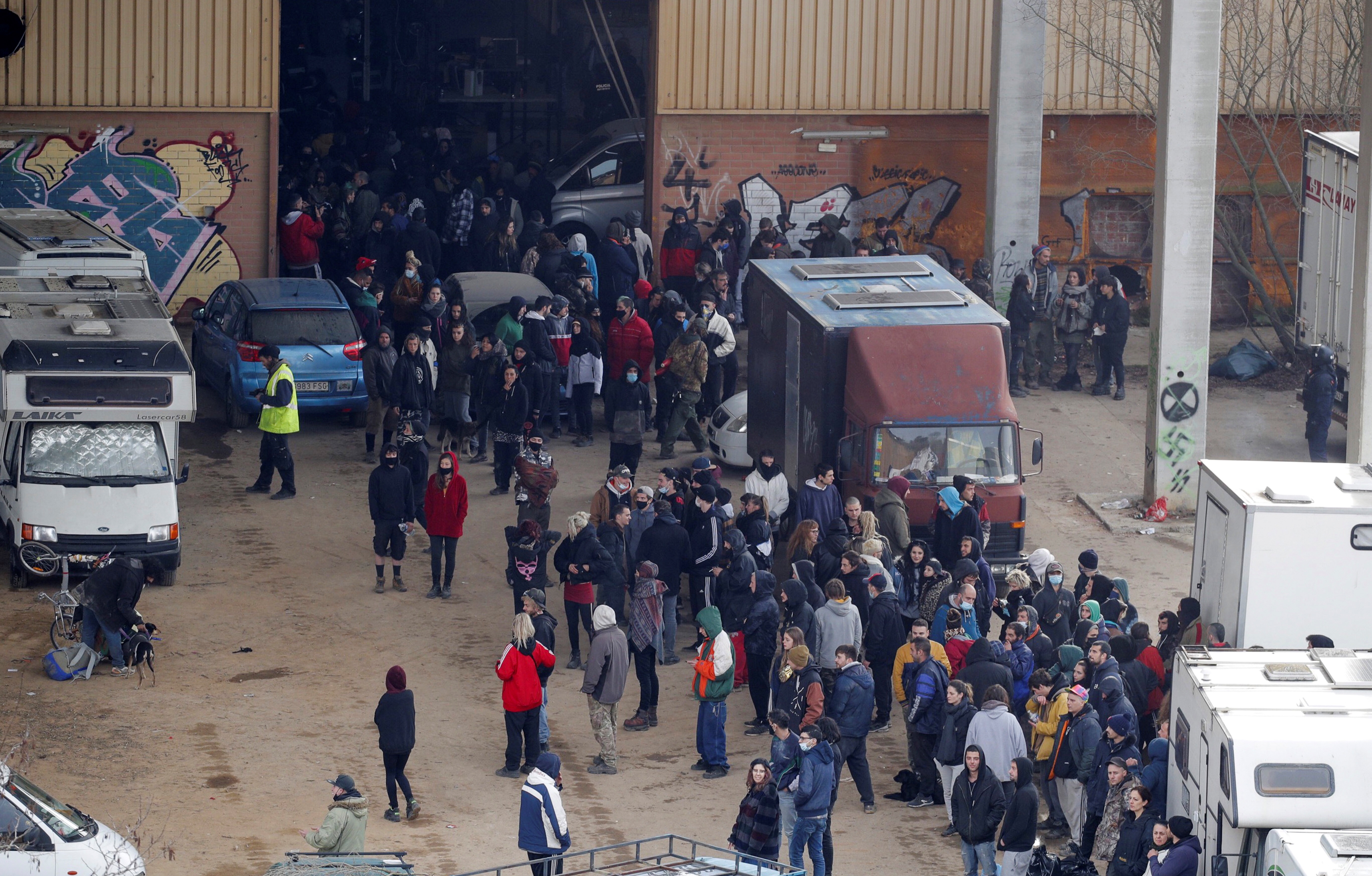 Illegal rave starting on 31 December is evicted on 02 January