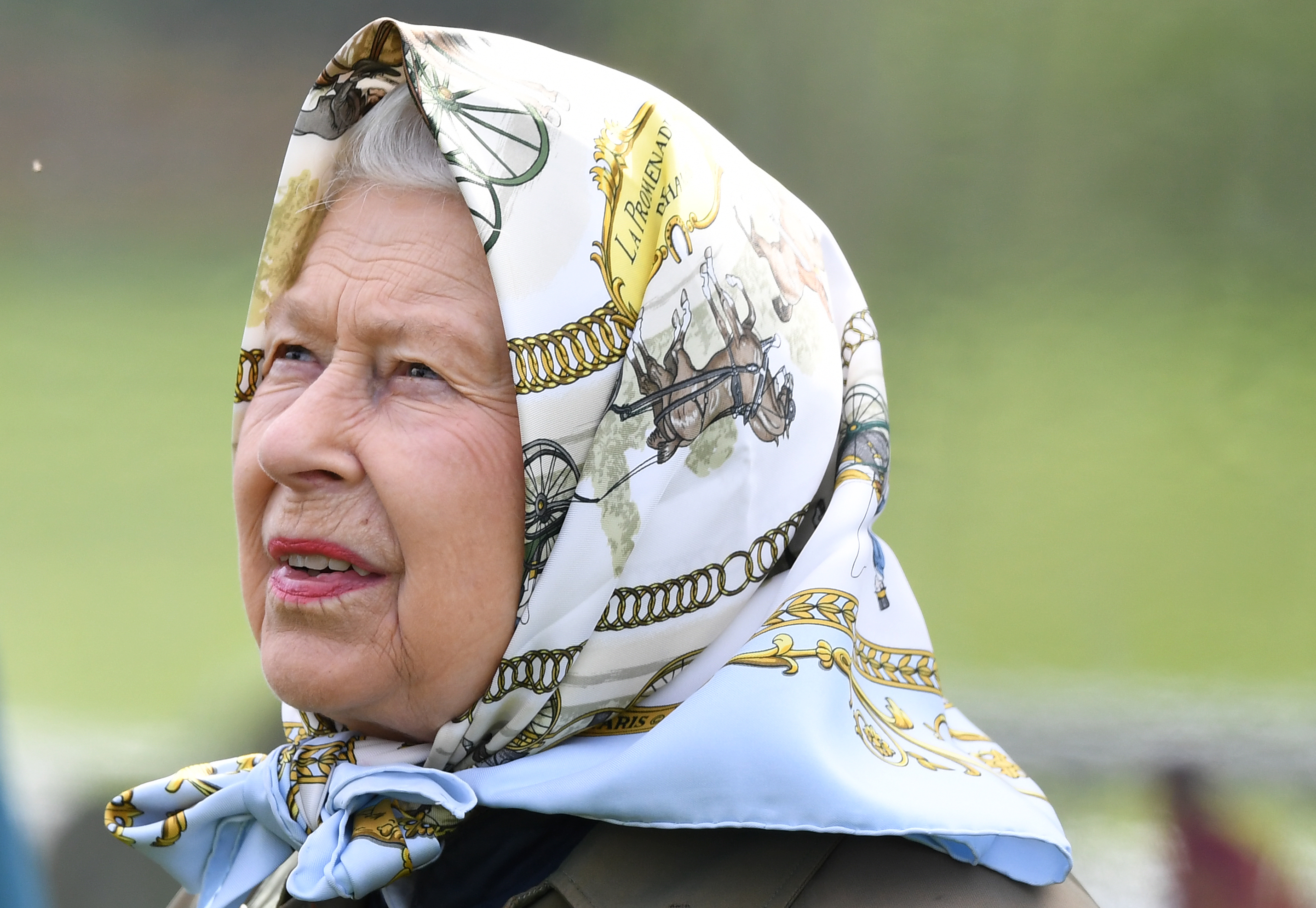 Queen Elizabeth II to address the public in a televised speech