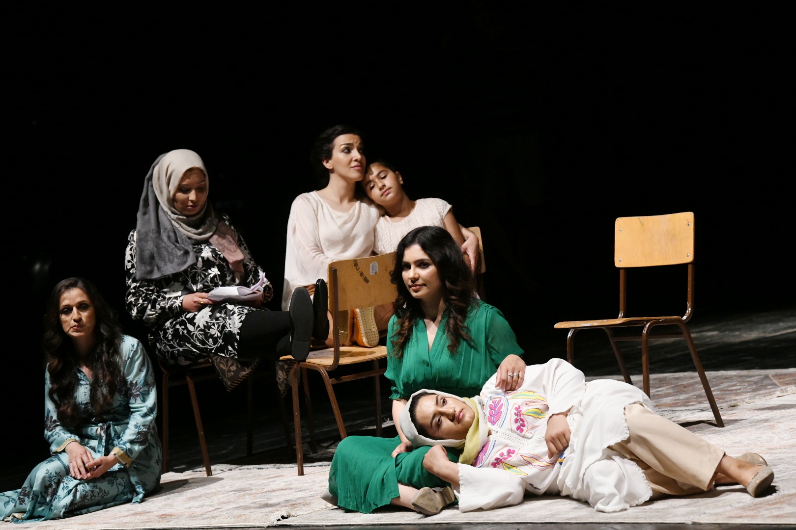 Beograd, 21.06.2021. Jugoslovensko dramsko pozorište, JDP, UNCHR, Svečanost povodom dana UNCHR,  projekat pozorišne radionice sa ženama i devojkama iz kampa u Krnjači Foto: Vesna Lalić/Nova.rs