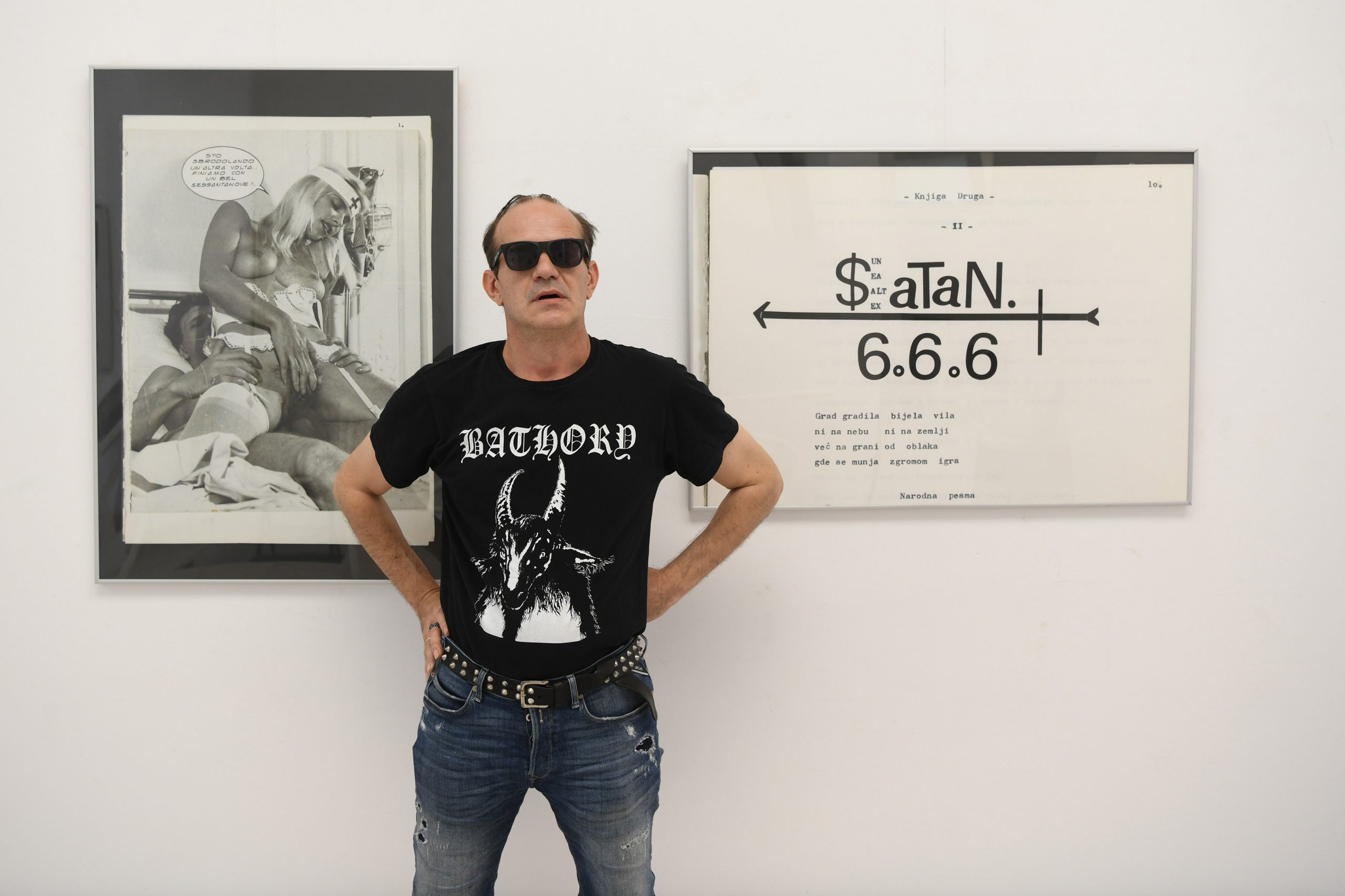 Beograd, 21.06.2021. , Galerija Haos, Nenad Racković, Nenad Johnny Racković, Džoni Racković izložba i intervju Foto: Goran Srdanov/Nova.rs