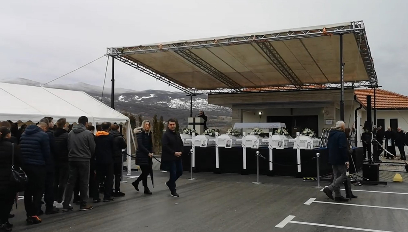 Sahrana sestoro dece koja su stradala gusenjem u Posusju, Posusje