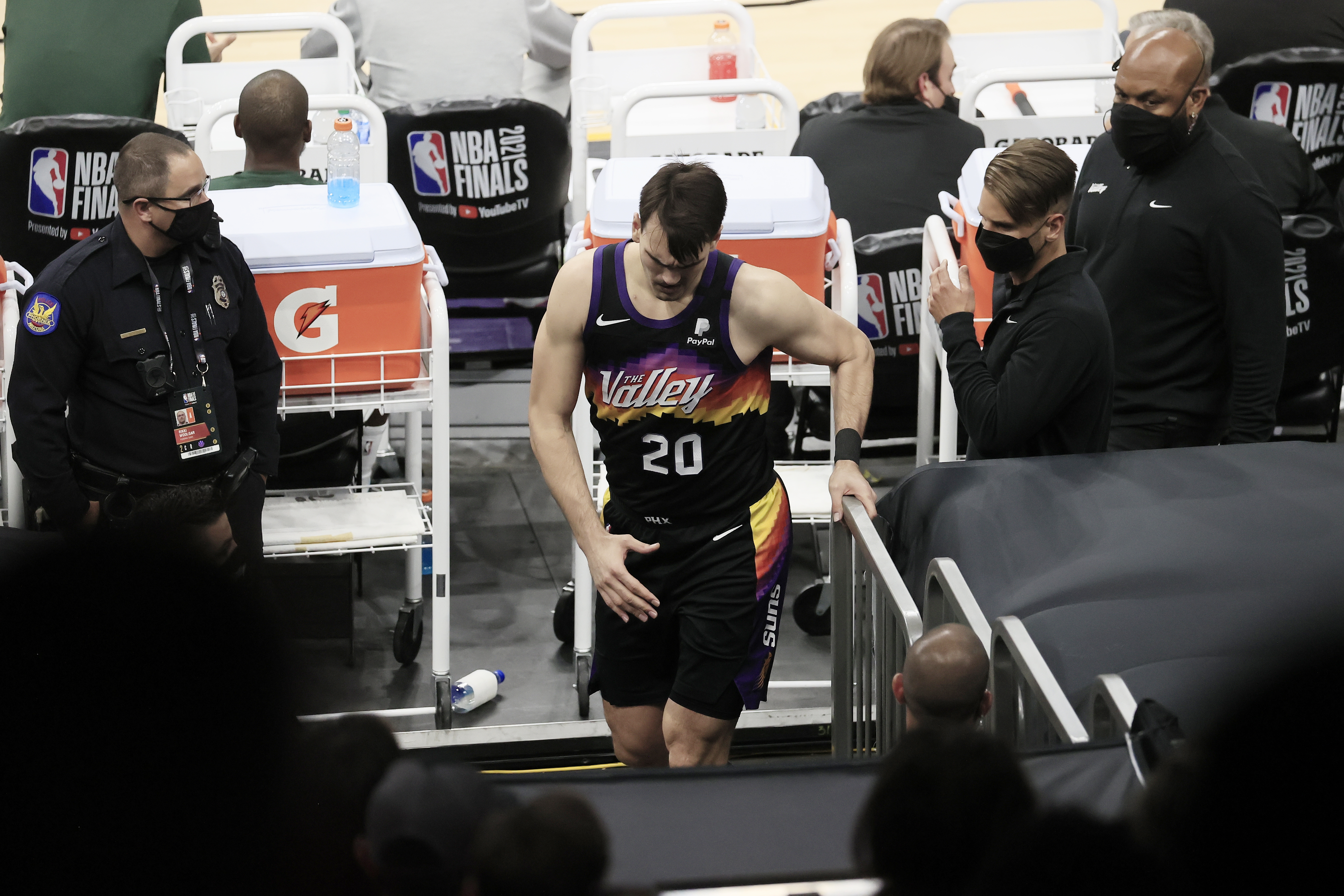 Milwaukee Bucks at Phoenix Suns