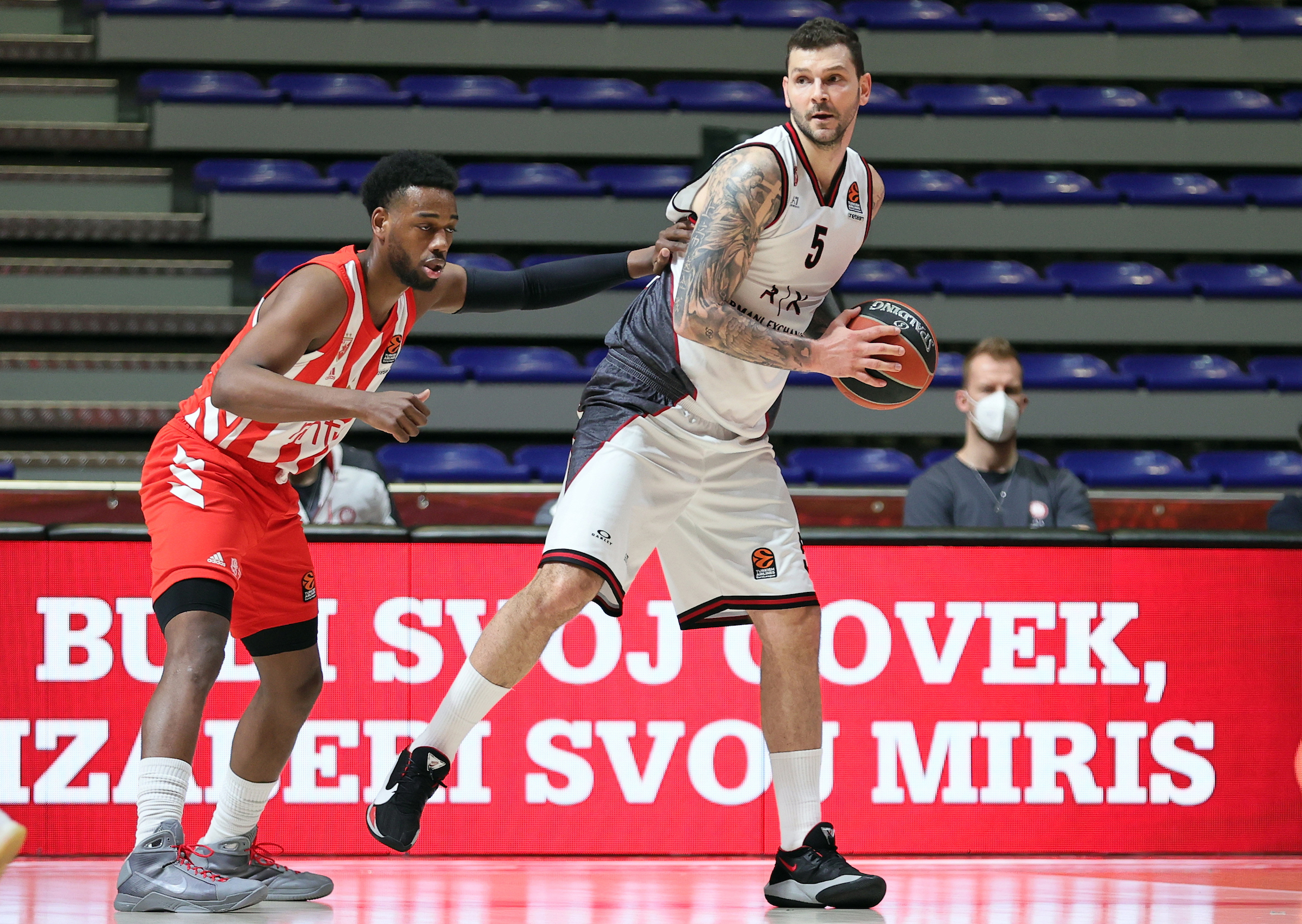 Crvena Zvezda v Armani Milan-Euroleague 2020/21