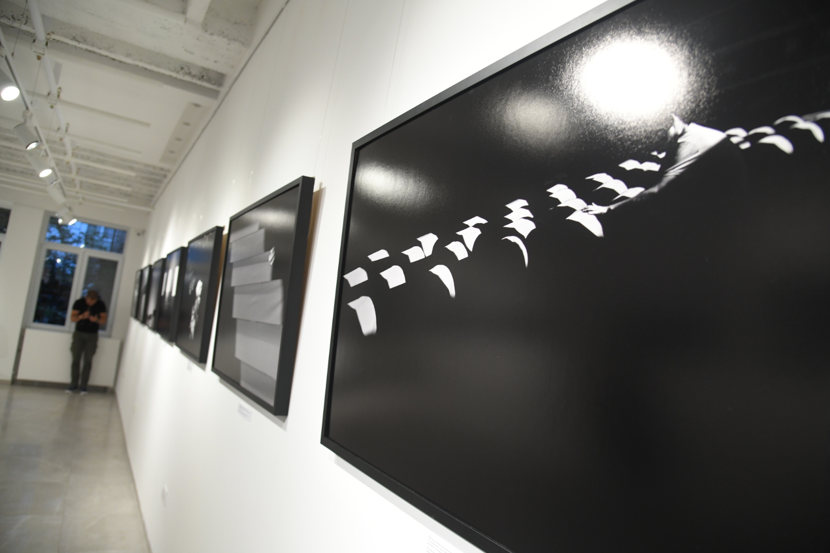 Beograd, 03.07.2021. Endžio hab, Dobračina, Izložba fotografija “Duša Srebrenice” Midhata Poturovića, Srebrenica, Midhat Poturović Foto: Nemanja Jovanović/Nova.rs