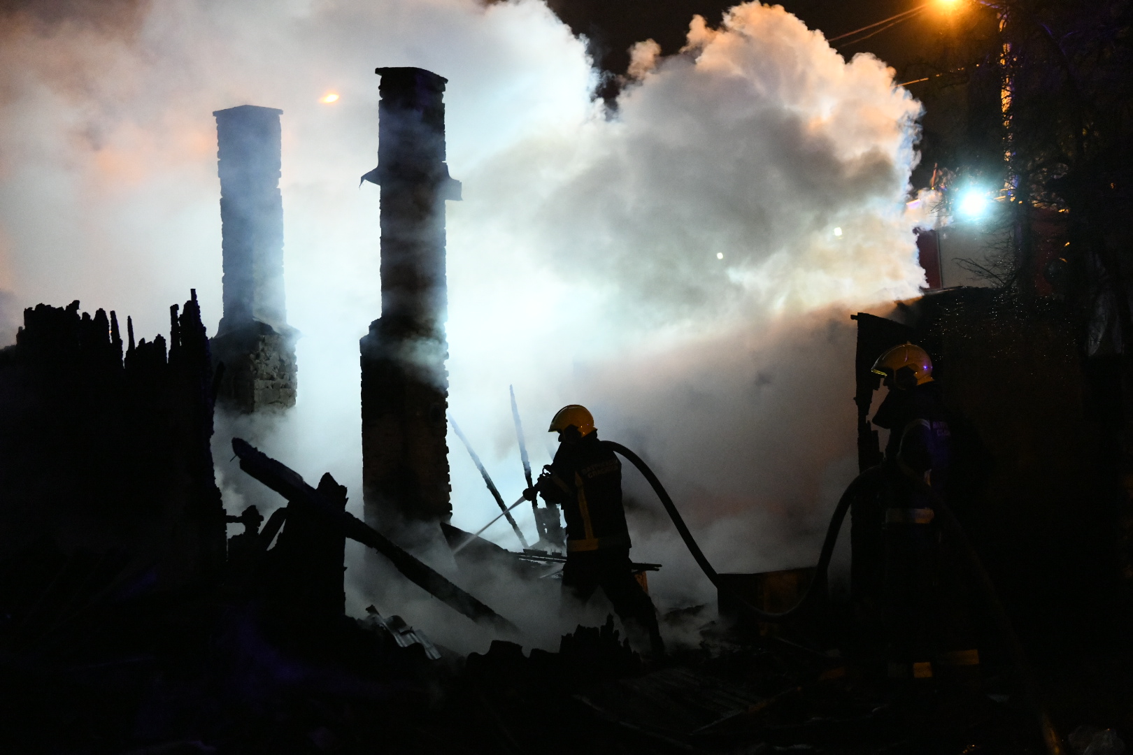 Beograd 04. novembar 2020. Vinca pozar vatrogasci Foto:Vesna Lalić/Nova.rs