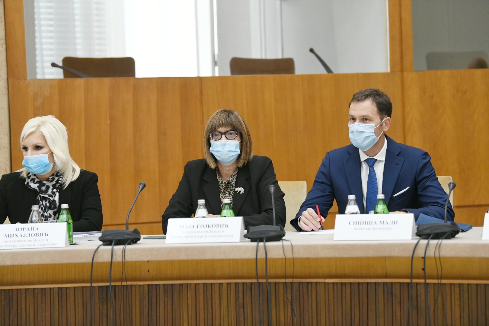Beograd, 02.11.2020. Palata Srbija, Posebna sednica Vlada Srbije, Zorana Mihajlović, Maja Gojković, Siniša Mali Foto: Vesna Lalić/Nova.rs