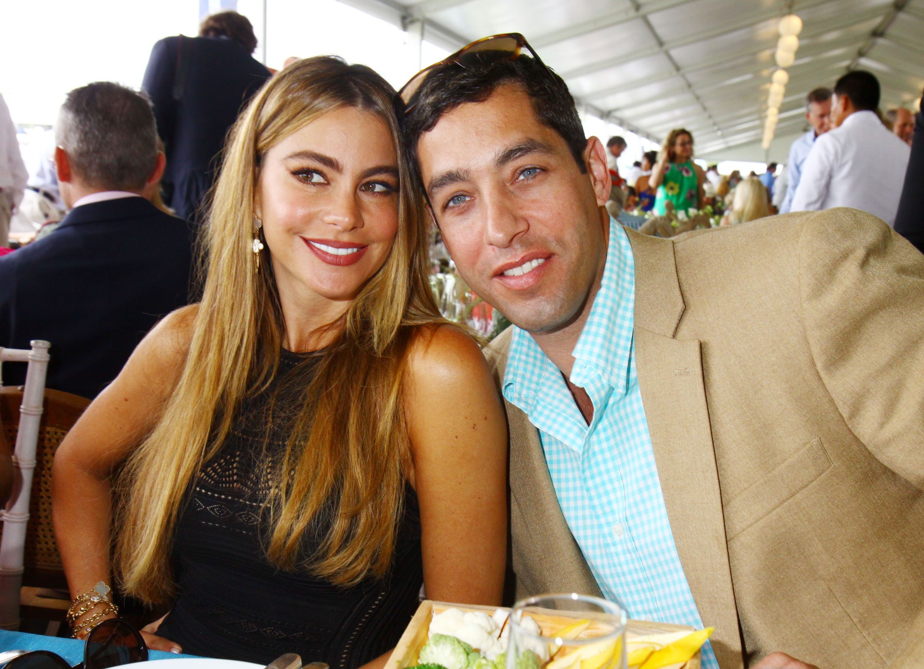 Sofia Vergara &amp; Nick Loeb Have Split Again! **FILE PHOTOS**