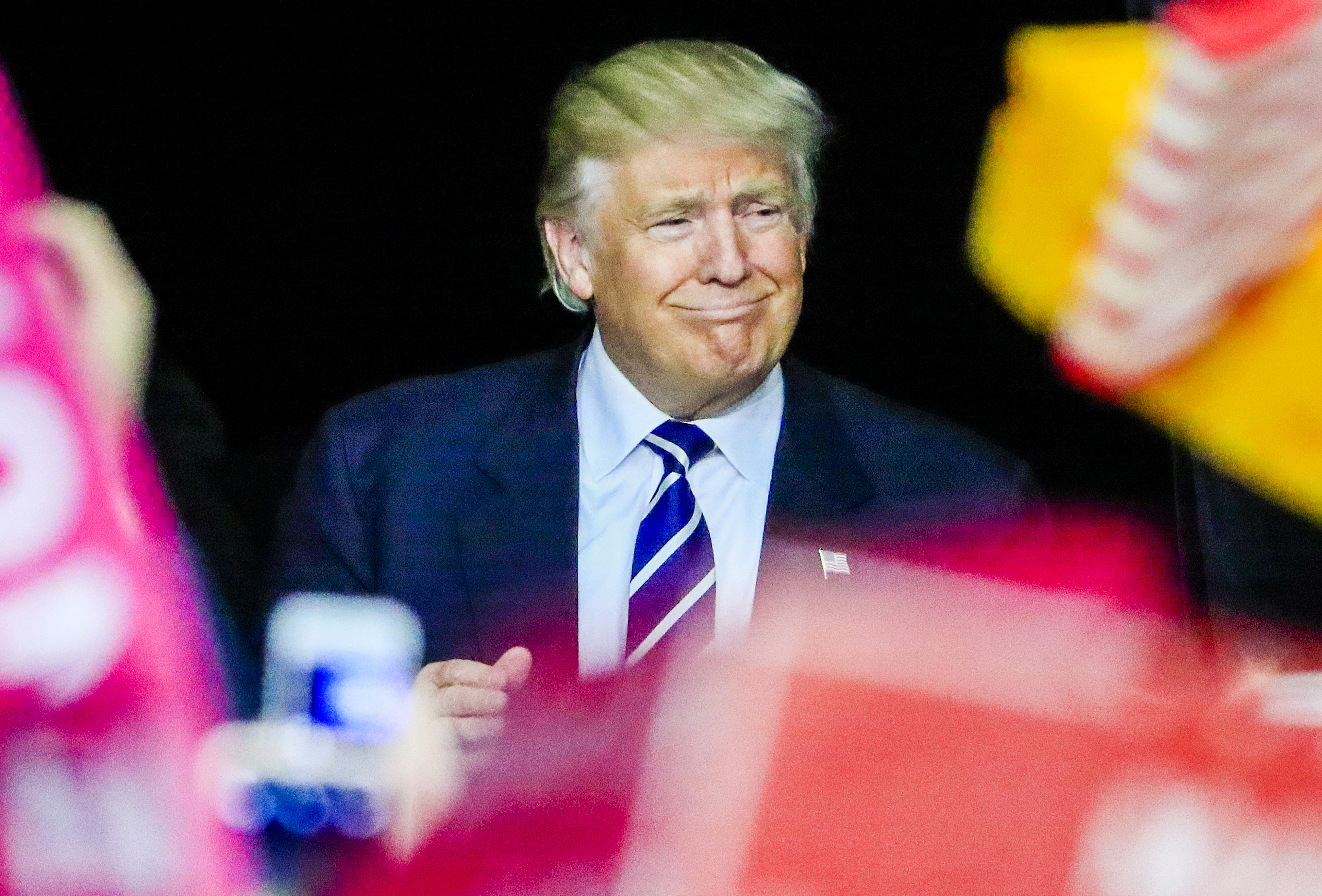 Trump paid 750 US dollars in feder income tax, NYT report states