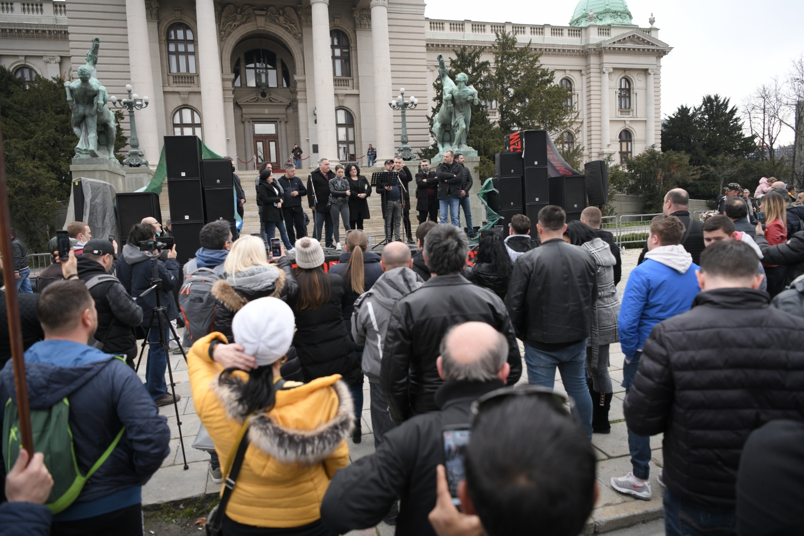 Beograd, 14.03.2021. Protest muzičara ispred Skupštine, muzičari Foto: Dragan Mujan/Nova.rs