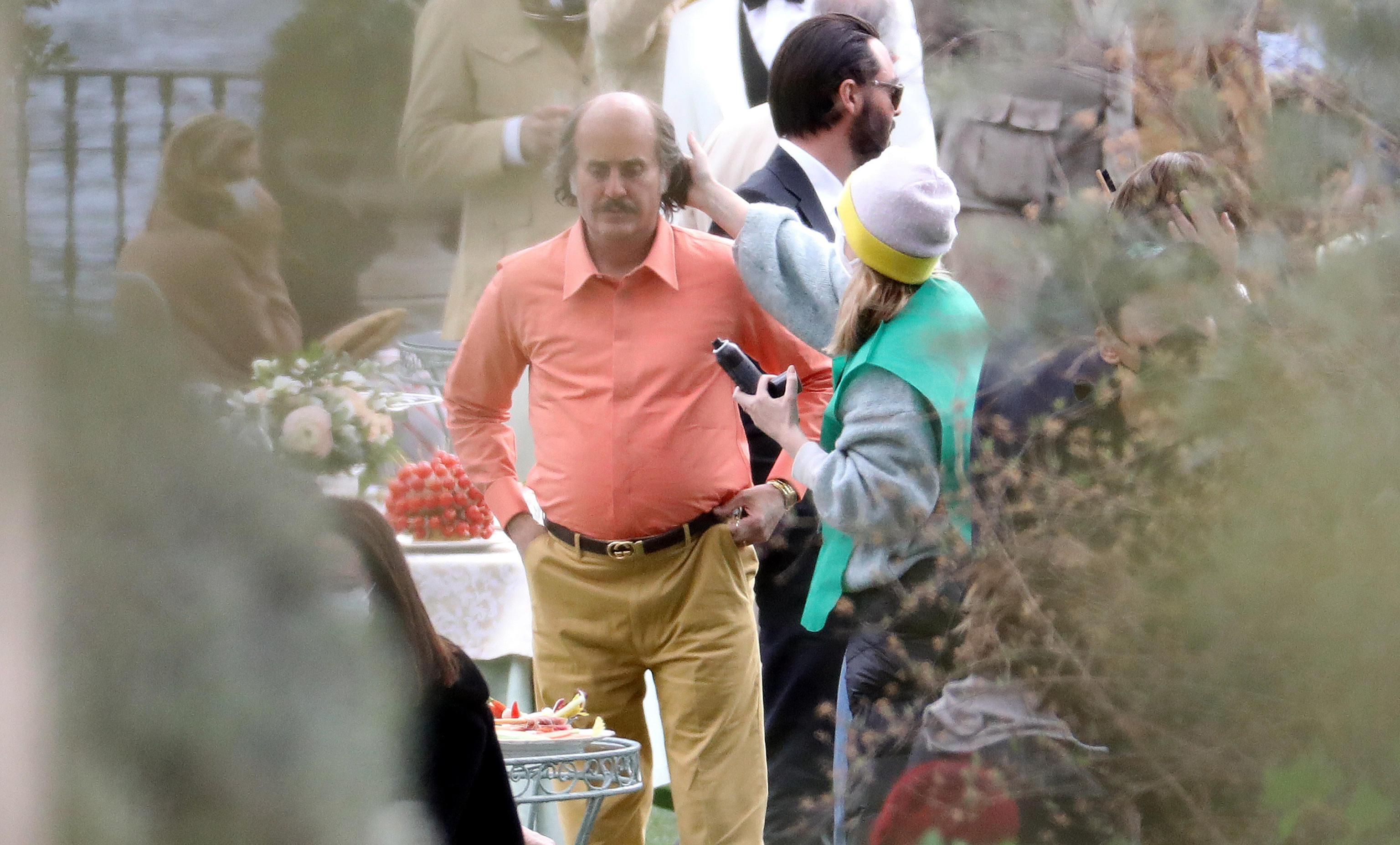 epa09079980 Jared Leto (C) on set of the film House of Gucci shooting at villa Balbiano on Lake Como, Italy, 17 March 2021. The upcoming biopic crime movie is scheduled to be released in USA in November 2021.  EPA-EFE/MATTEO BAZZI