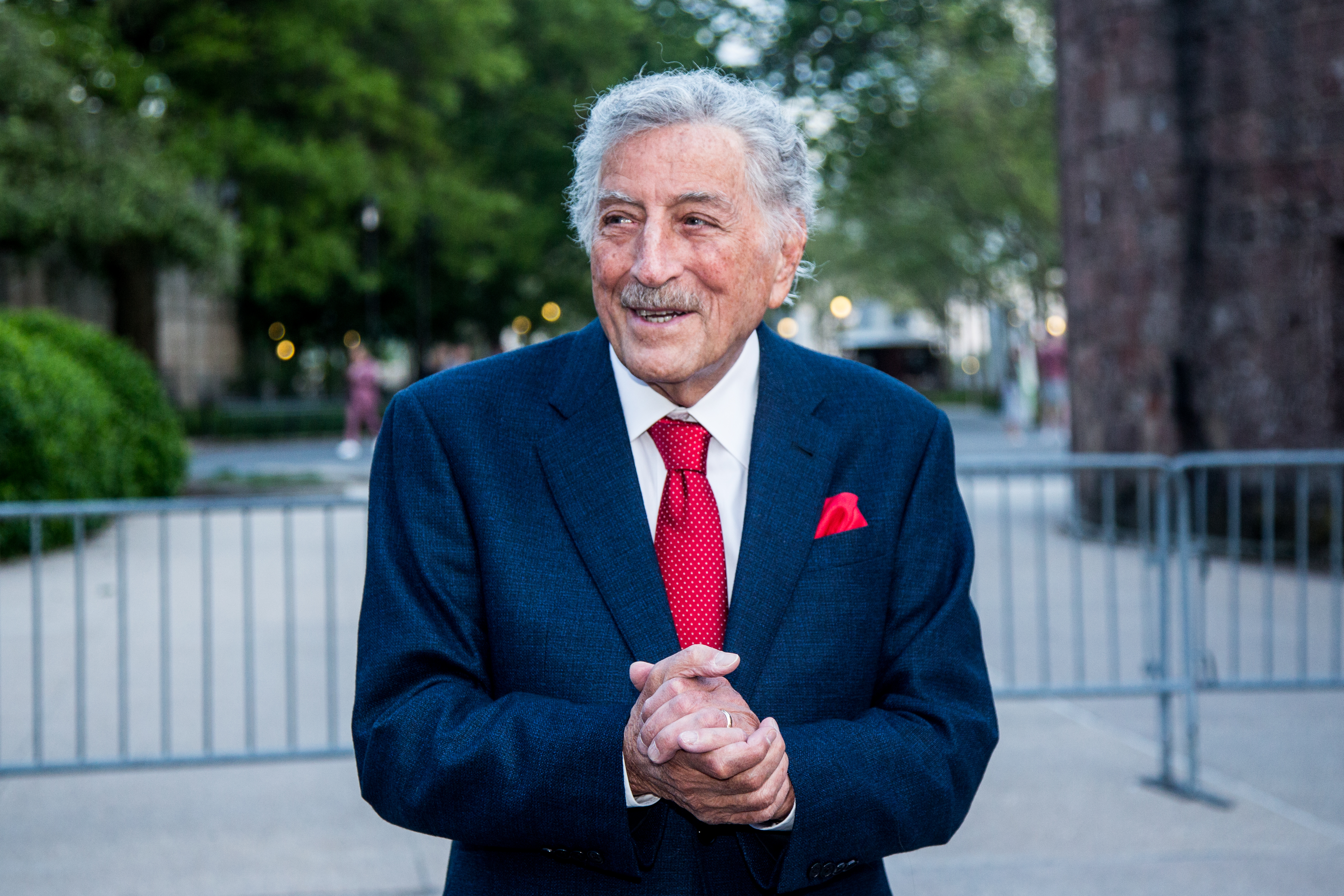 epa07574214 US singer Tony Bennett arrives to the opening celebration of the Statue of Liberty Museum on Liberty Island at the Statue Cruises Terminal in Battery Park in New York, New York, USA, 15 May 2019.  EPA-EFE/ALBA VIGARAY