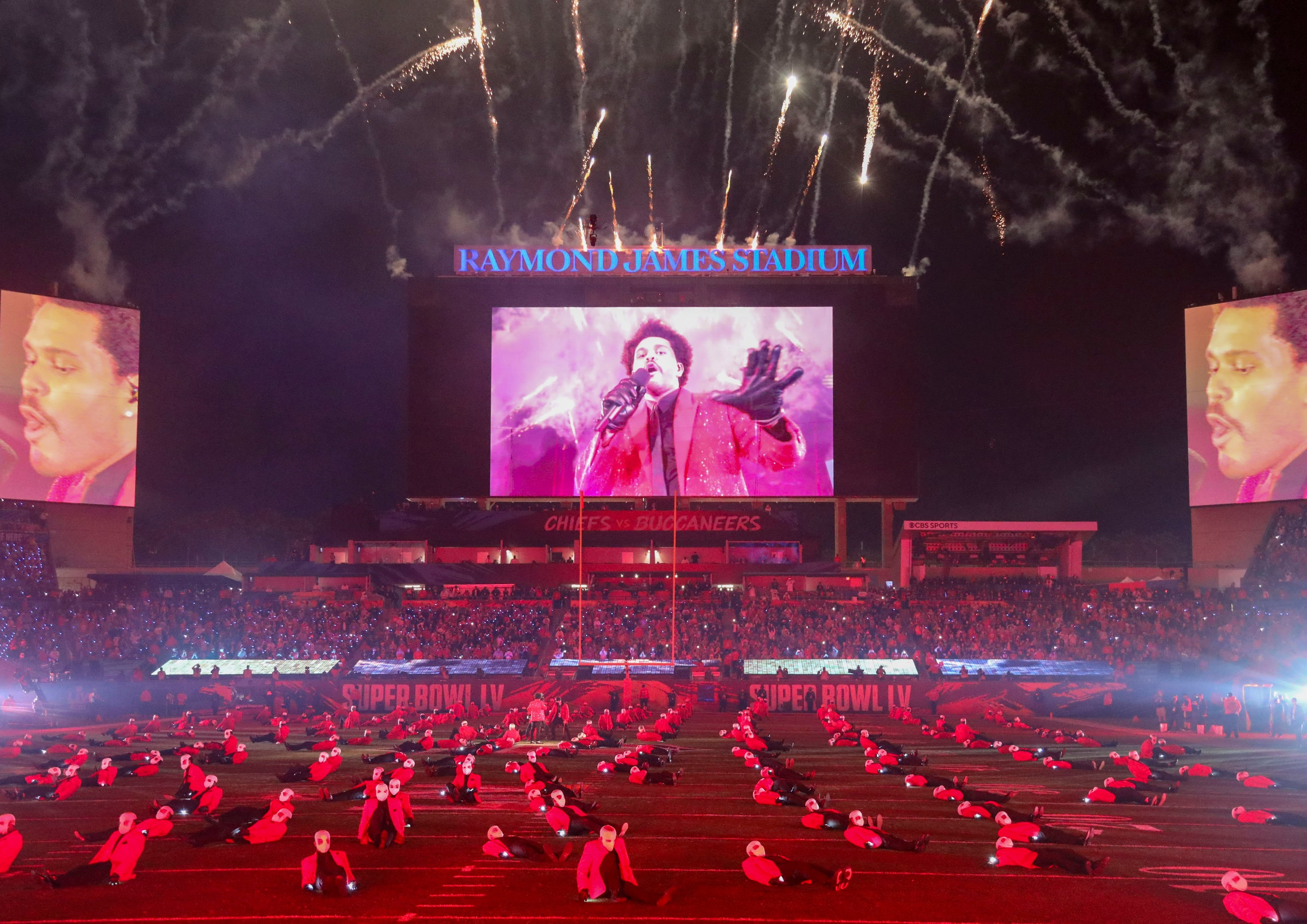 NFL Super Bowl LV 2021: Chiefs vs Buccaneers: Halftime