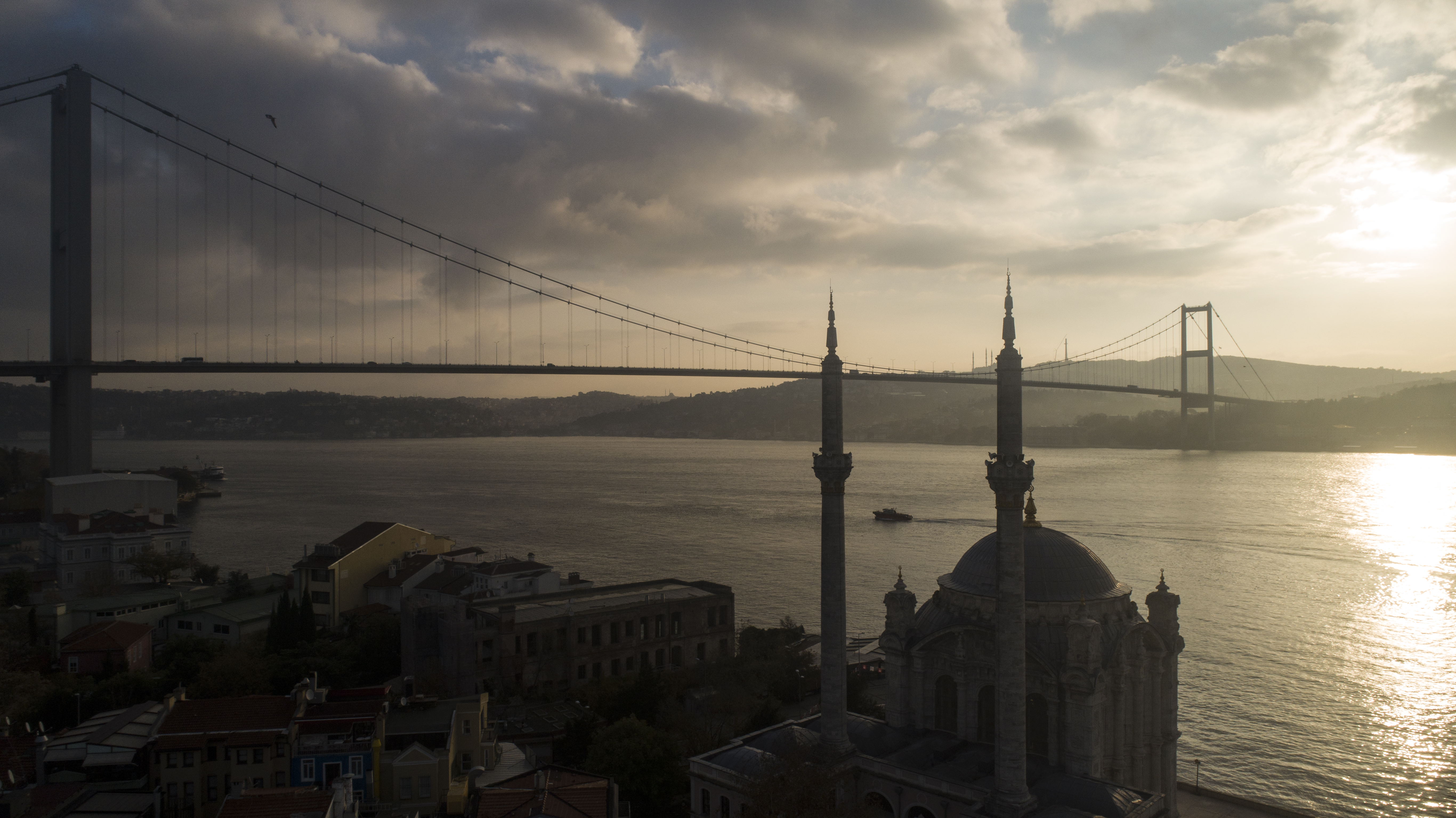 Lockdown in Istanbul amid coronavirus pandemic koronavirus turska istanbul