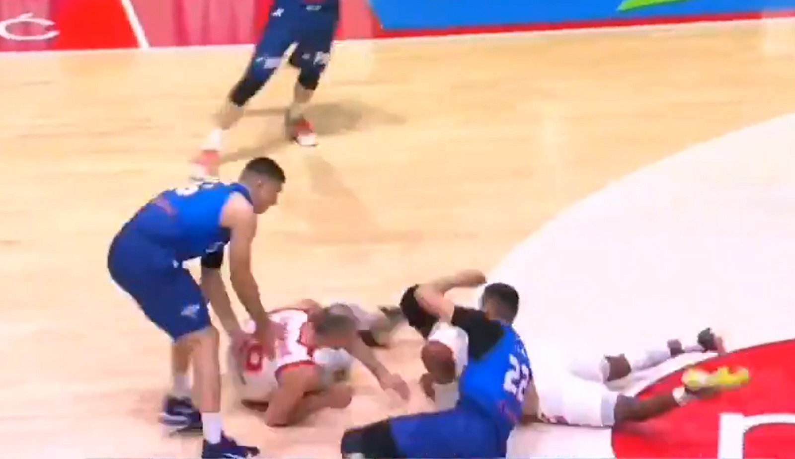 igokea zvezda klizanje padanje