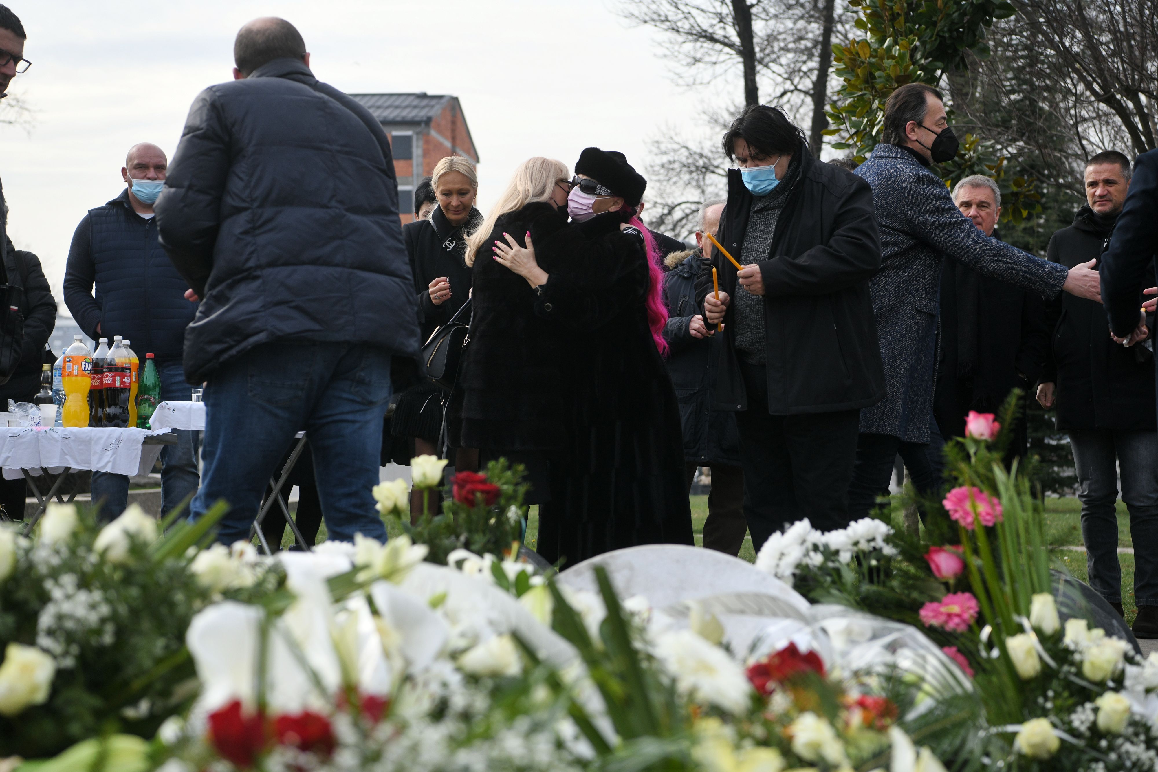 Beograd, 17.02.2021. Novo groblje, pomen Šaban Šaulić, parastos Foto: Filip Krainčanić/Nova.rs