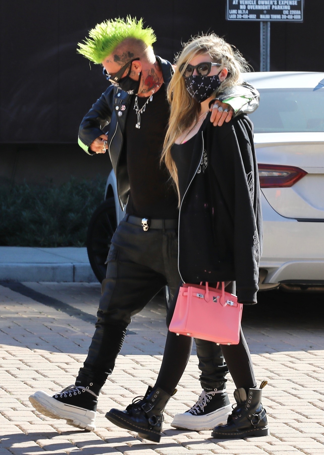 *EXCLUSIVE* New couple Avril Lavigne and Mod Sun get some shopping done