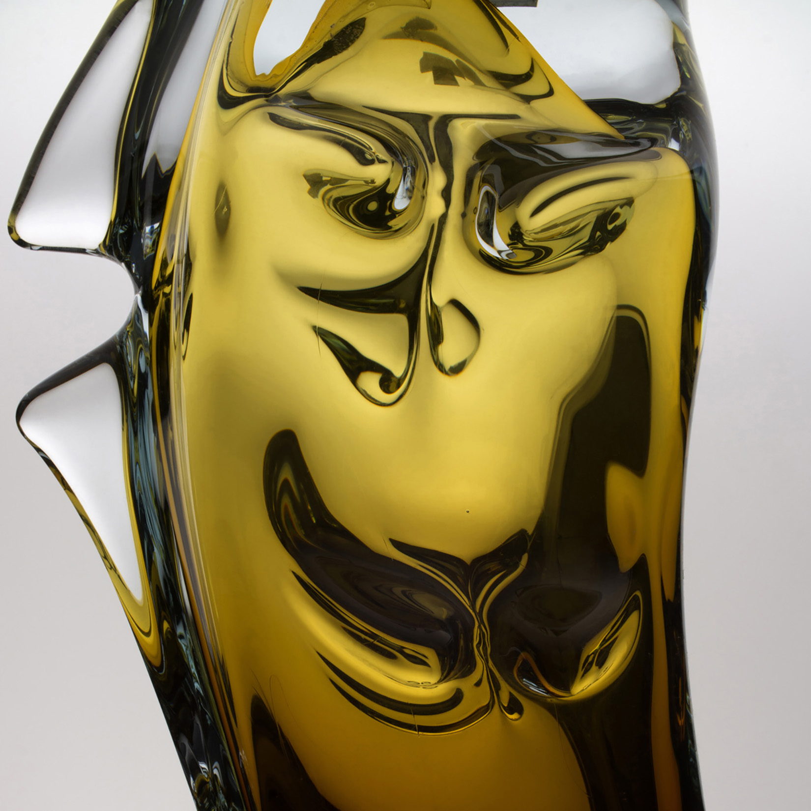 Izložba, Dragan Pavlović, Varijacije u staklu Foto: Galerija Singidunum/Promo