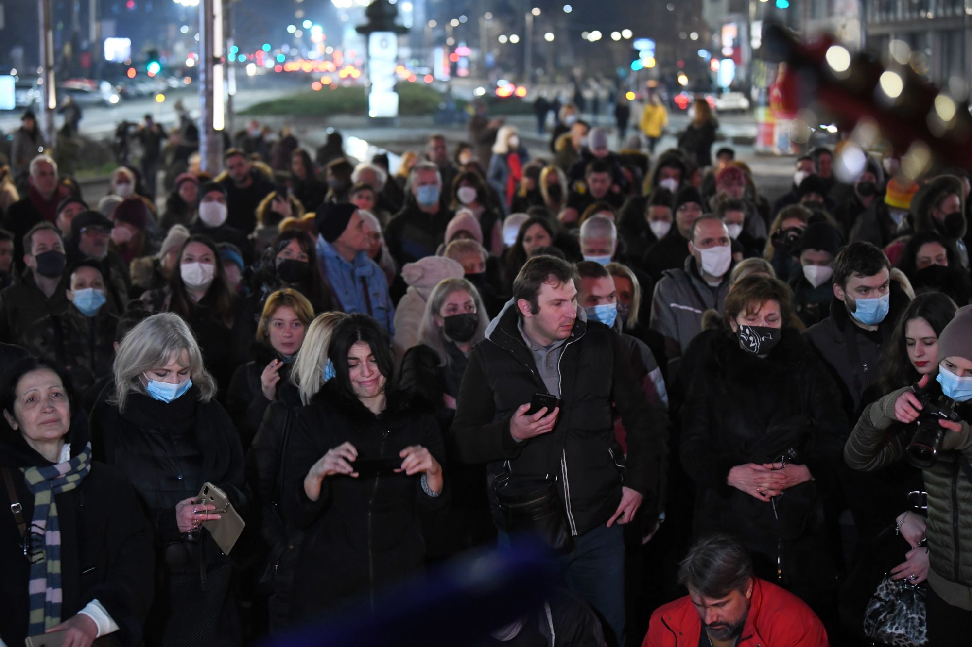 Beograd 20.02.2021. Trg Nikole Pašića, paljenje sveća za Đorđa Balašavića, Djordja Balaševića, Balašević Foto: Goran Srdanov/Nova.rs