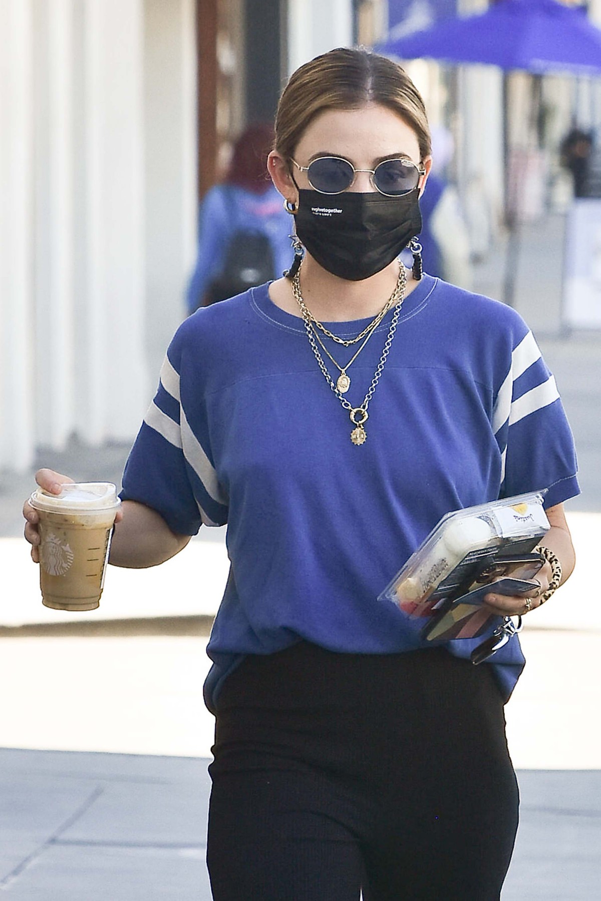 -Los Angeles, CA - 20210222 -  Lucy Hale out in LA


-PICTURED: Lucy Hale
-,Image: 592767977, License: Rights-managed, Restrictions: , Model Release: no, Credit line: BauerGriffin / INSTAR Images / Profimedia