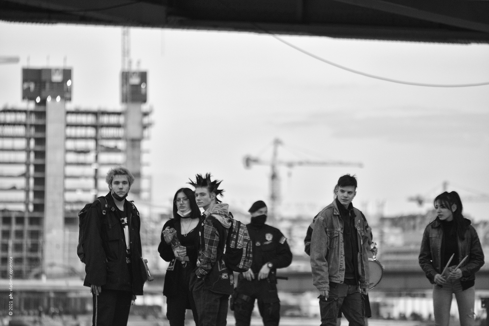 Punk &amp; skate 

Ispod Brankovog mosta

Koncert otvorio punk band Bednici, a zatvorio band Plavi

poslednji dan februara 2021, nedelja

© 2021 ph: vladimir opsenica