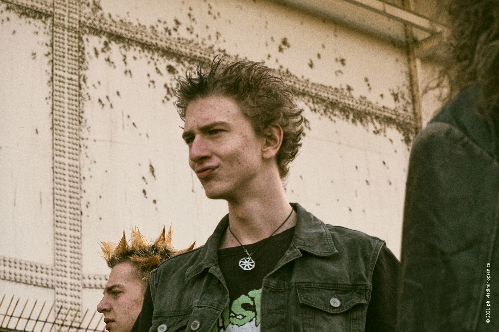 Punk &amp; skate 

Ispod Brankovog mosta

Koncert otvorio punk band Bednici, a zatvorio band Plavi

poslednji dan februara 2021, nedelja

© 2021 ph: vladimir opsenica