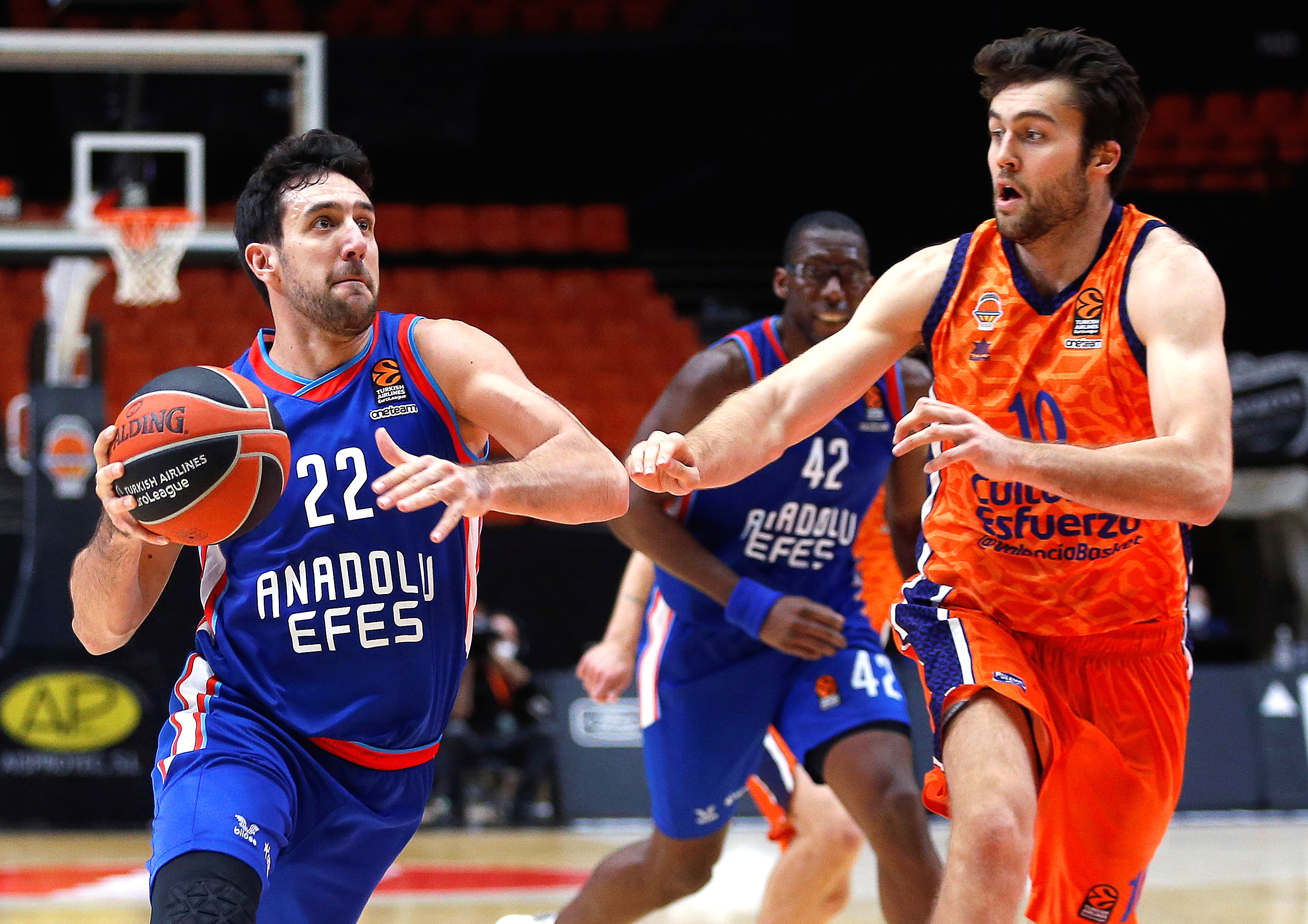 Valencia Basket vs Anadolu Efes Istanbul