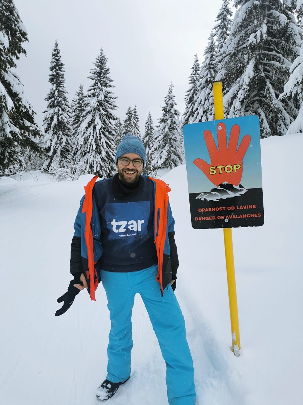 0b0056af-03ee-424b-b5b8-6127a1d6d4e5