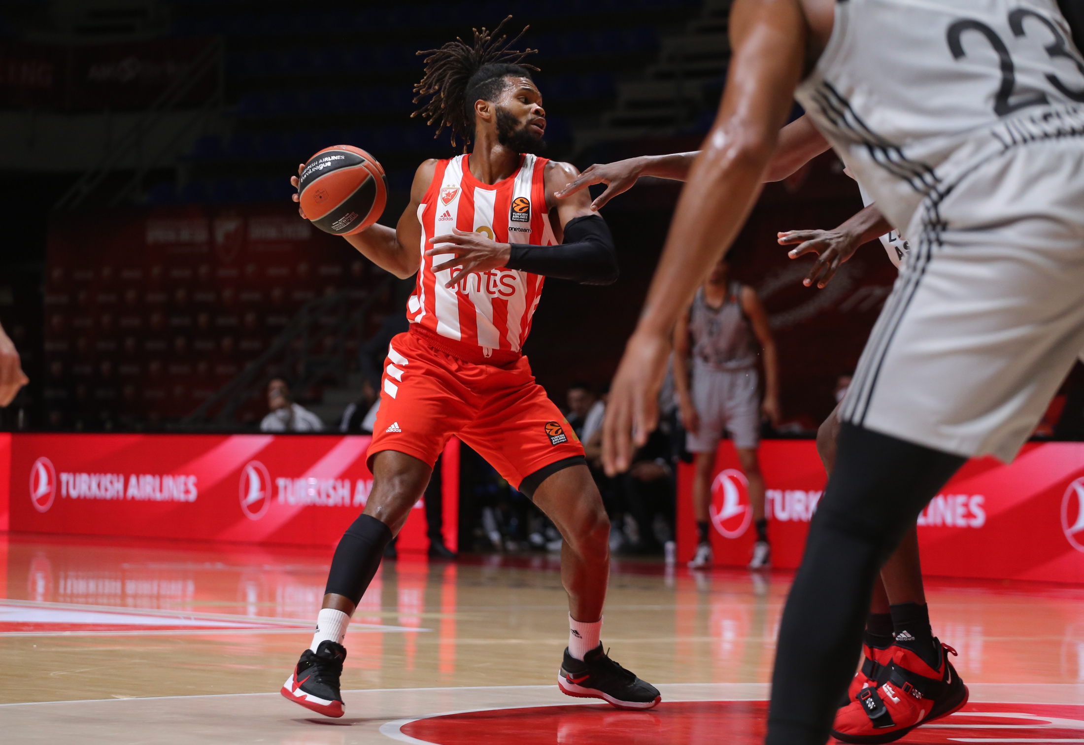 zvezda-asvel-14634.jpg