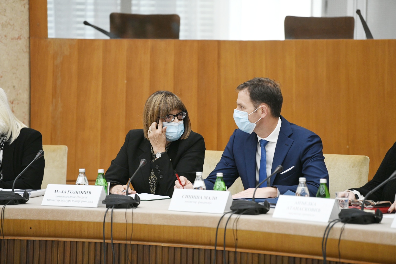 Beograd, 02.11.2020. Palata Srbija, Posebna sednica Vlada Srbije. Maja Gojković, Siniša Mali Foto: Vesna Lalić/Nova.rs
