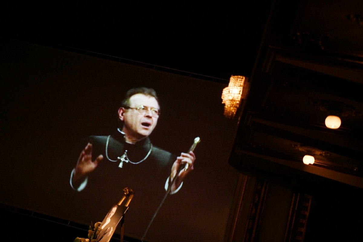 Beograd 11. mart 2021. Komemoracija povodom smrti glumca Borisa Komnenica na Velikoj sceni Narodnog pozorišta u Beogradu Foto:Vesna Lalić/Nova.rs