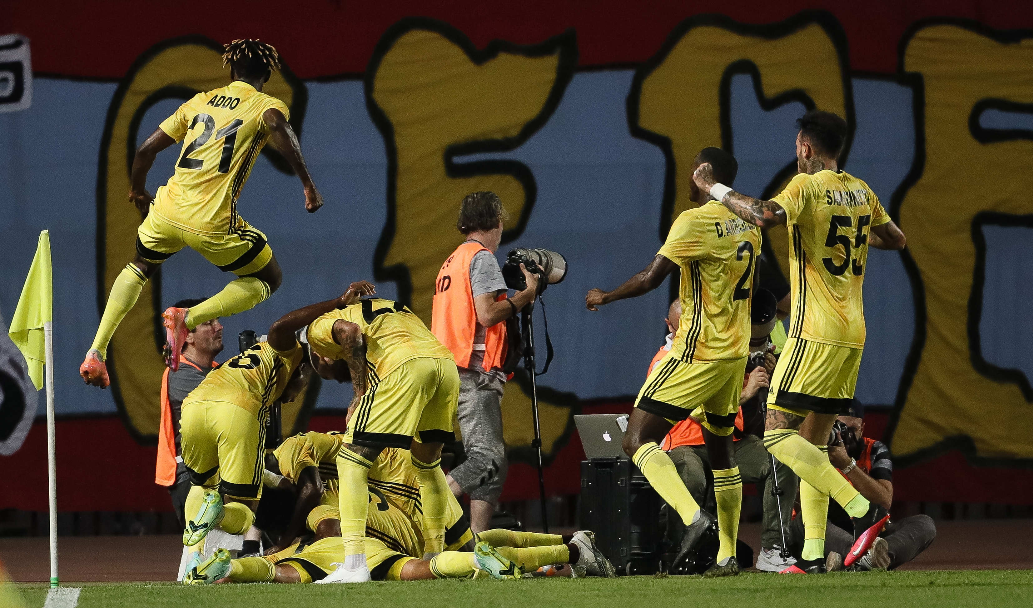 FK CrvenFK Crvena zvezda, FK Šerifa zvezda, FK Šerif