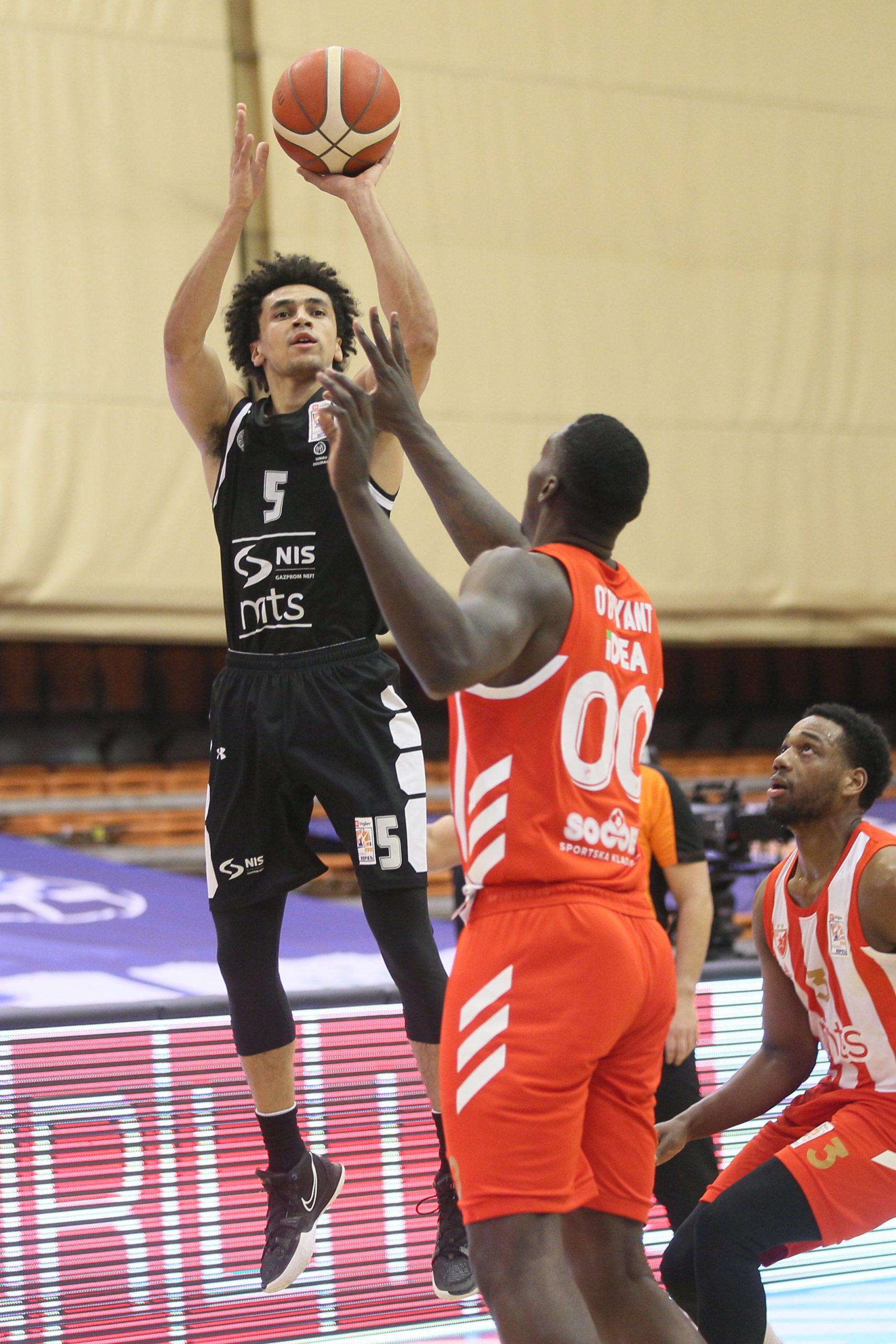 PARTIZAN vs CRVENA ZVEZDA
Novi Sad, 13.02.2021.
foto: Nebojsa Parausic