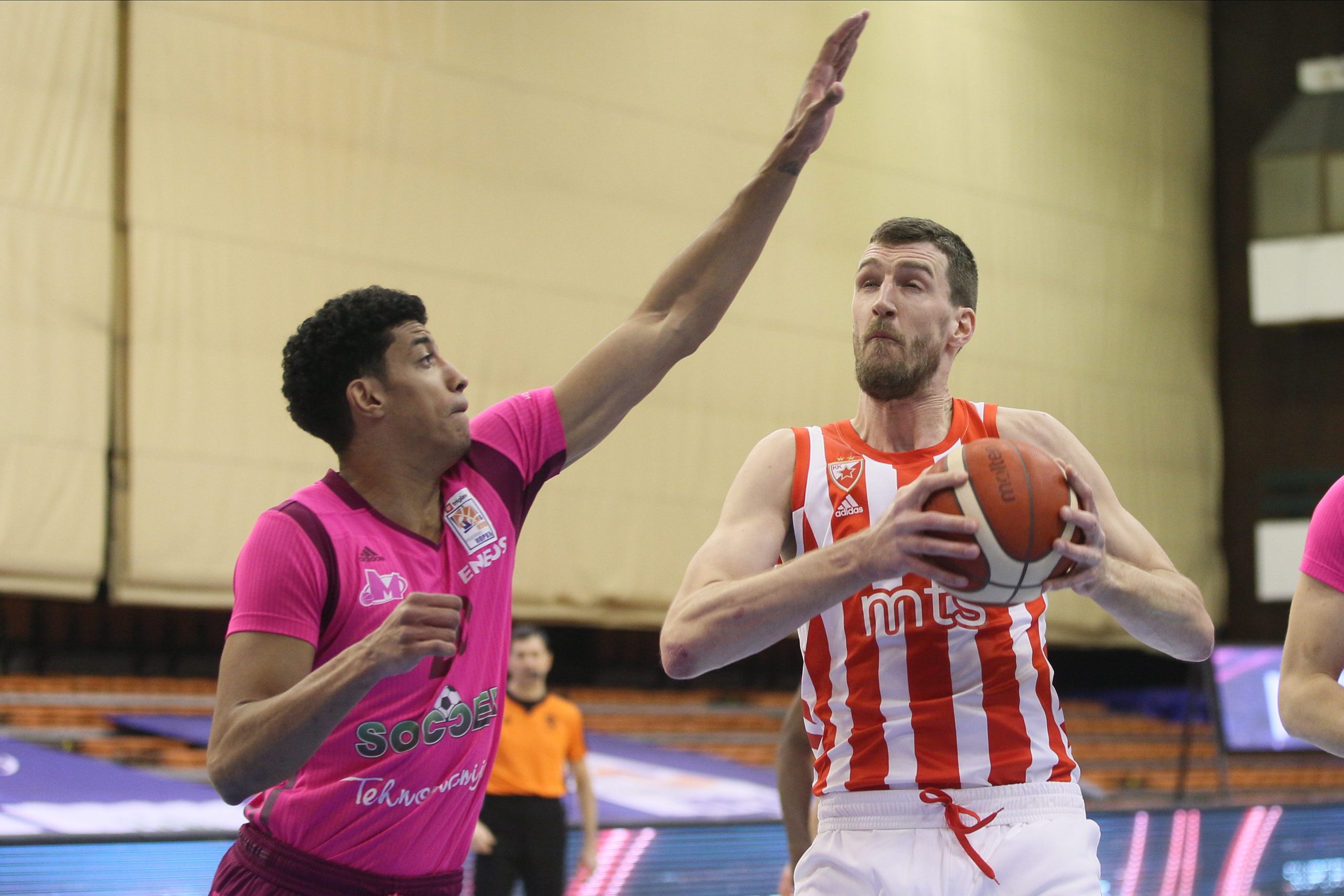 MEGA vs CRVENA ZVEZDA
Novi Sad, 14.02.2021.
Kosarka finale kup radivoja koraca