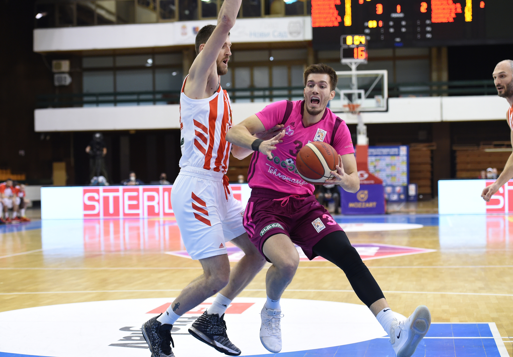 MEGA vs CRVENA ZVEZDA
Novi Sad, 14.02.2021.
foto: Nebojsa Parausic
Kosarka      xyz