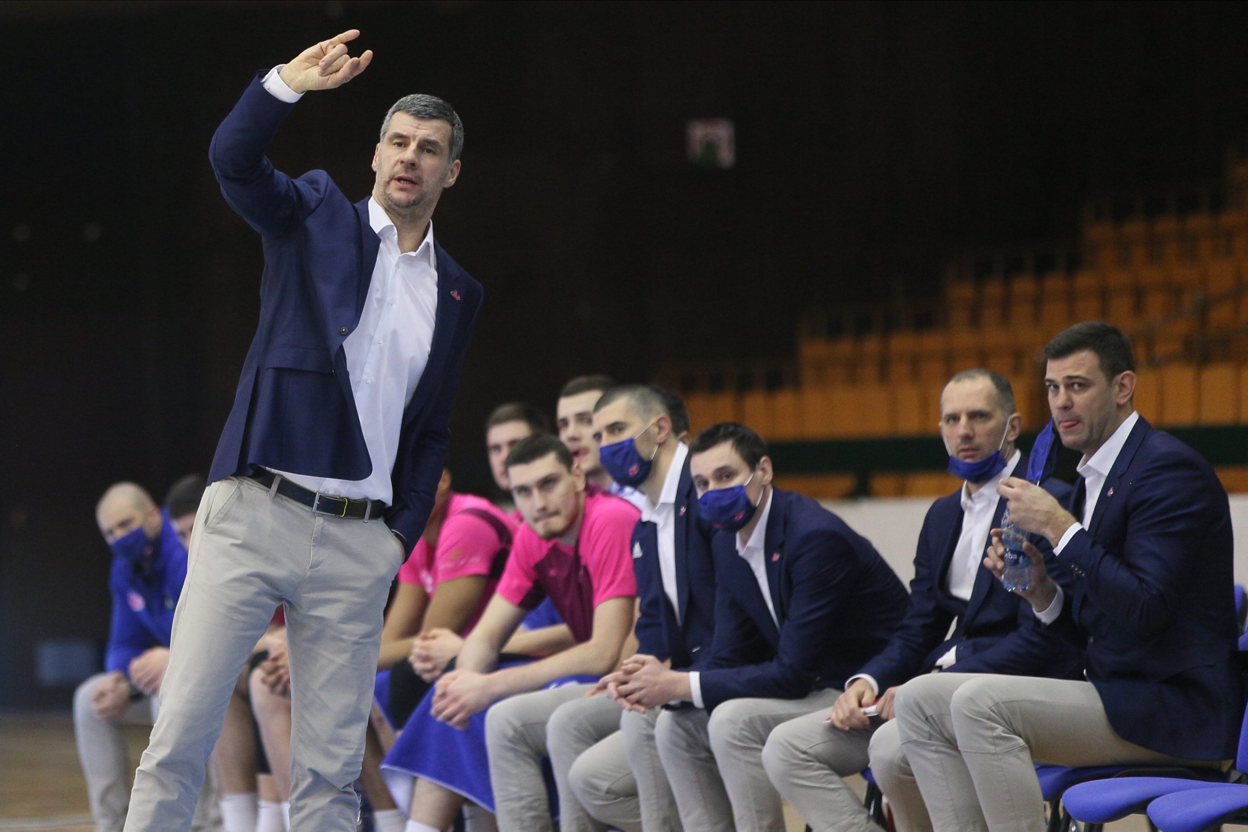 MEGA vs CRVENA ZVEZDA
Novi Sad, 14.02.2021.
Kosarka finale kup radivoja koraca
