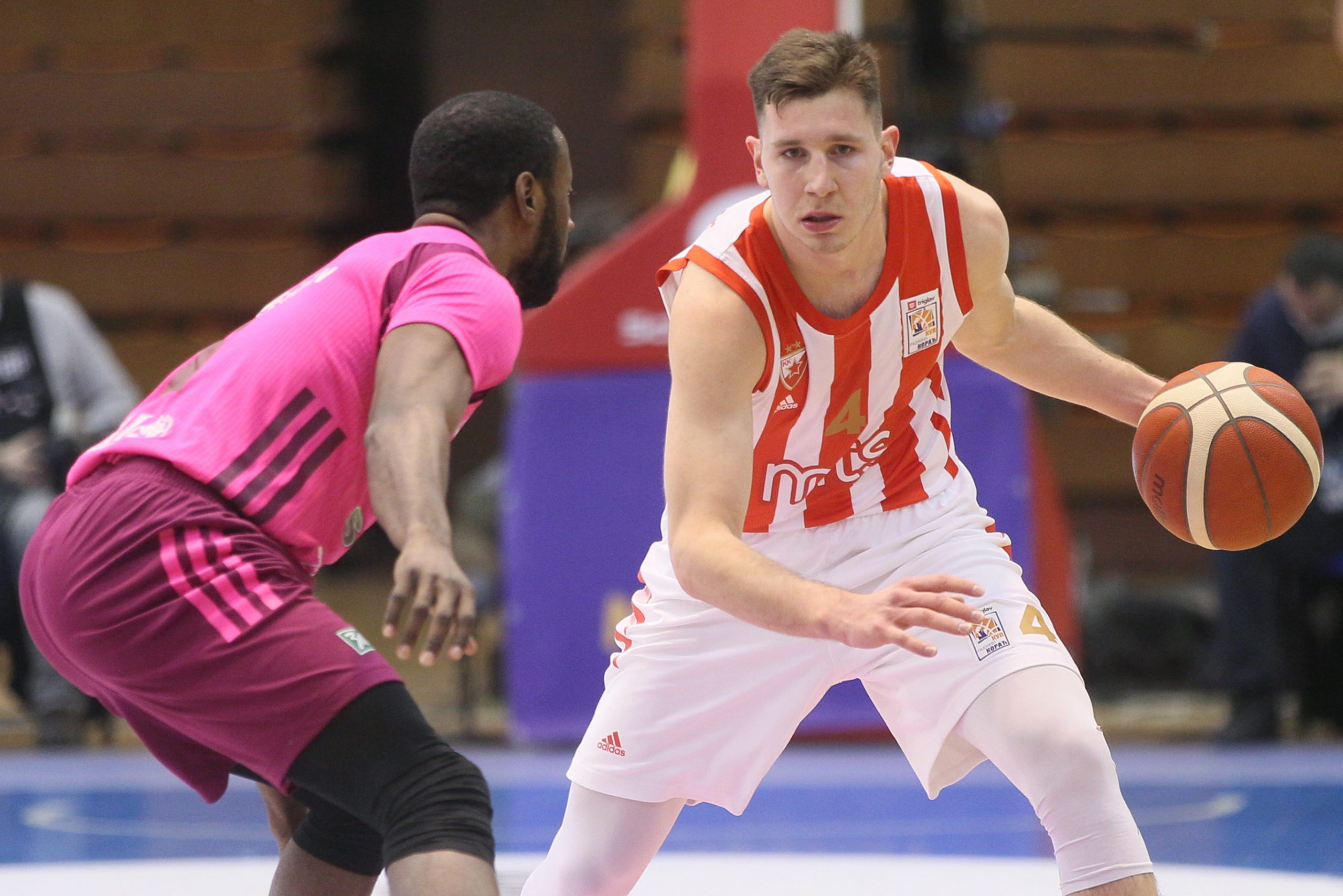 MEGA vs CRVENA ZVEZDA
Novi Sad, 14.02.2021.
Kosarka finale kup radivoja koraca