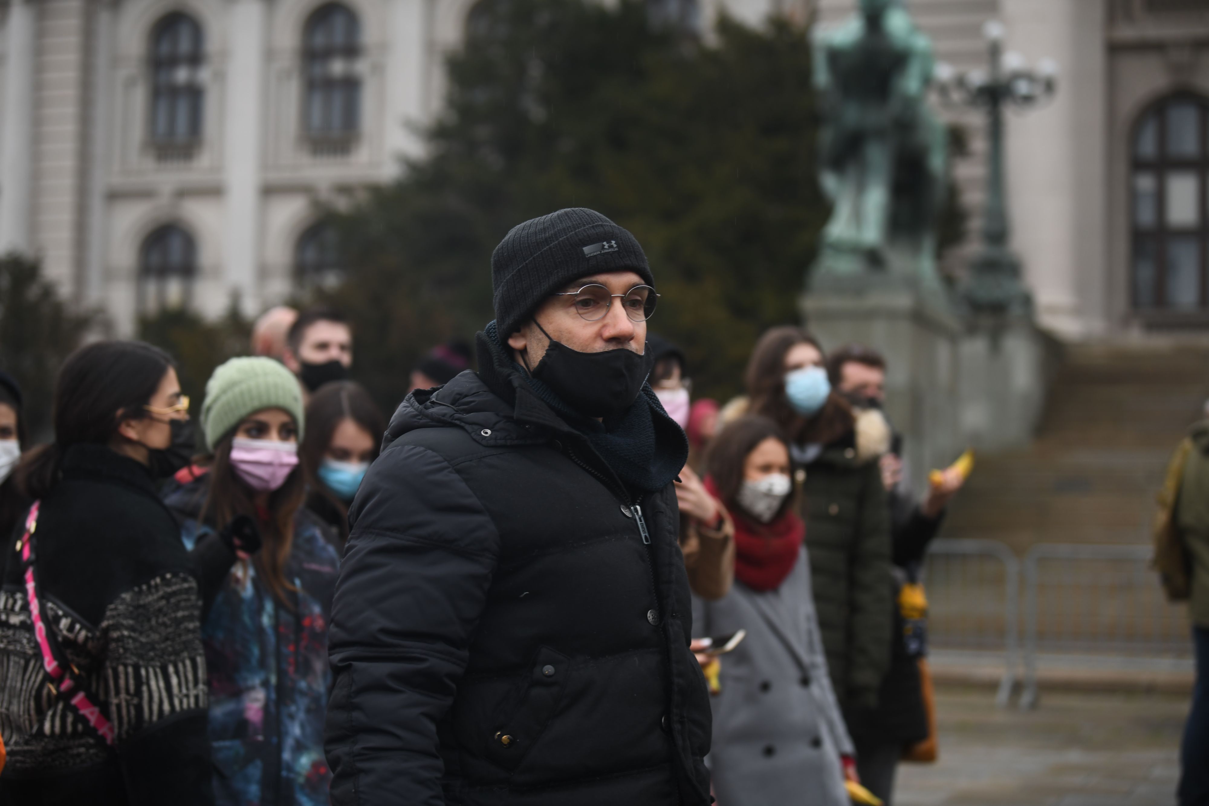 Srđan Timarov, Srdjan Timarov
Beograd 21.03.2021. Pijanista, Andrej Josifovski, performans, Skupština Srbije, skulptura Foto: Filip Krainčanić/Nova.rs