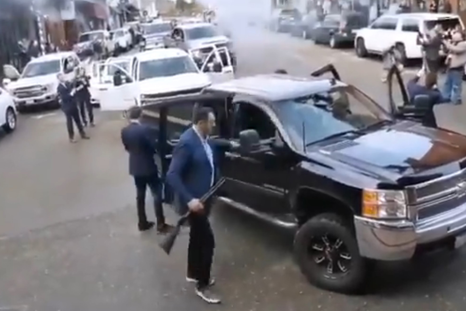 Vlade Divac, Srbi u Kaliforniji slave Bozic