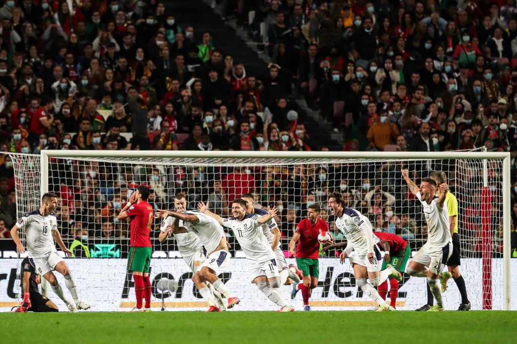 epa09582562 Serbia players celebrate after scoring their second goal goal against Portugal during the FIFA World Cup 2022 qualifying group A soccer match at Luz stadium, in Lisbon, Portugal, 14 November 2021.  EPA-EFE/MARIO CRUZ